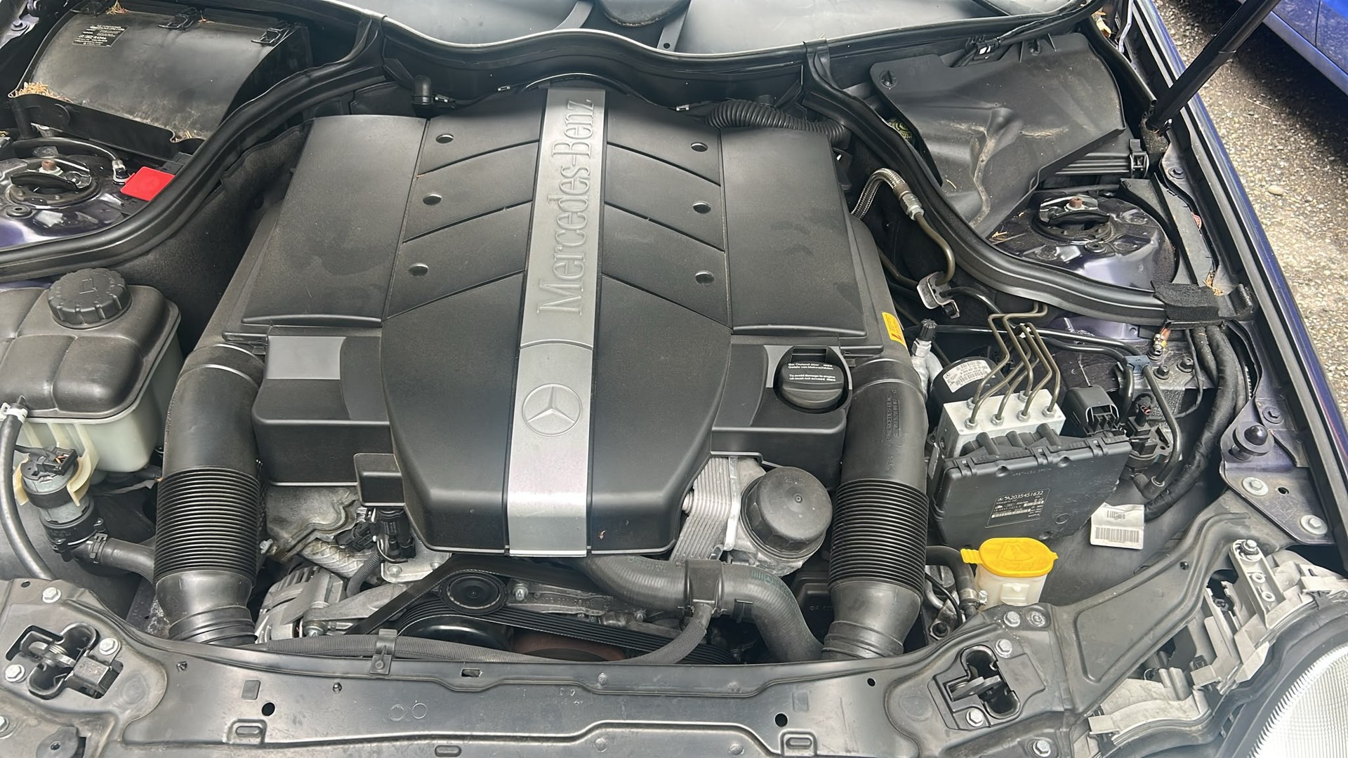 MERCEDES-BENZ C 240 Avantgarde-image-6