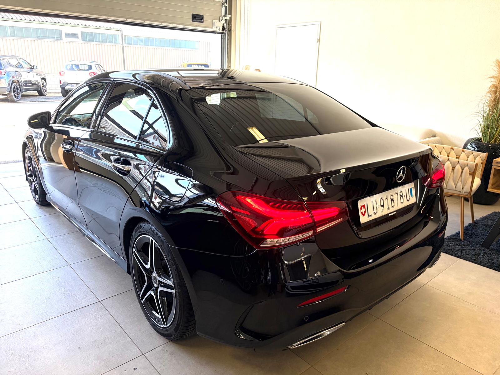 MERCEDES-BENZ A 200 AMG Line 7G-DCT-image-1