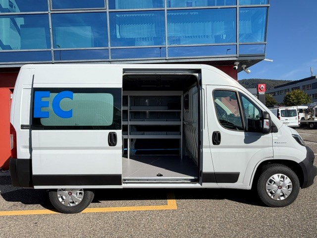 FIAT E-Ducato 35 47kWh L2H2-image-3
