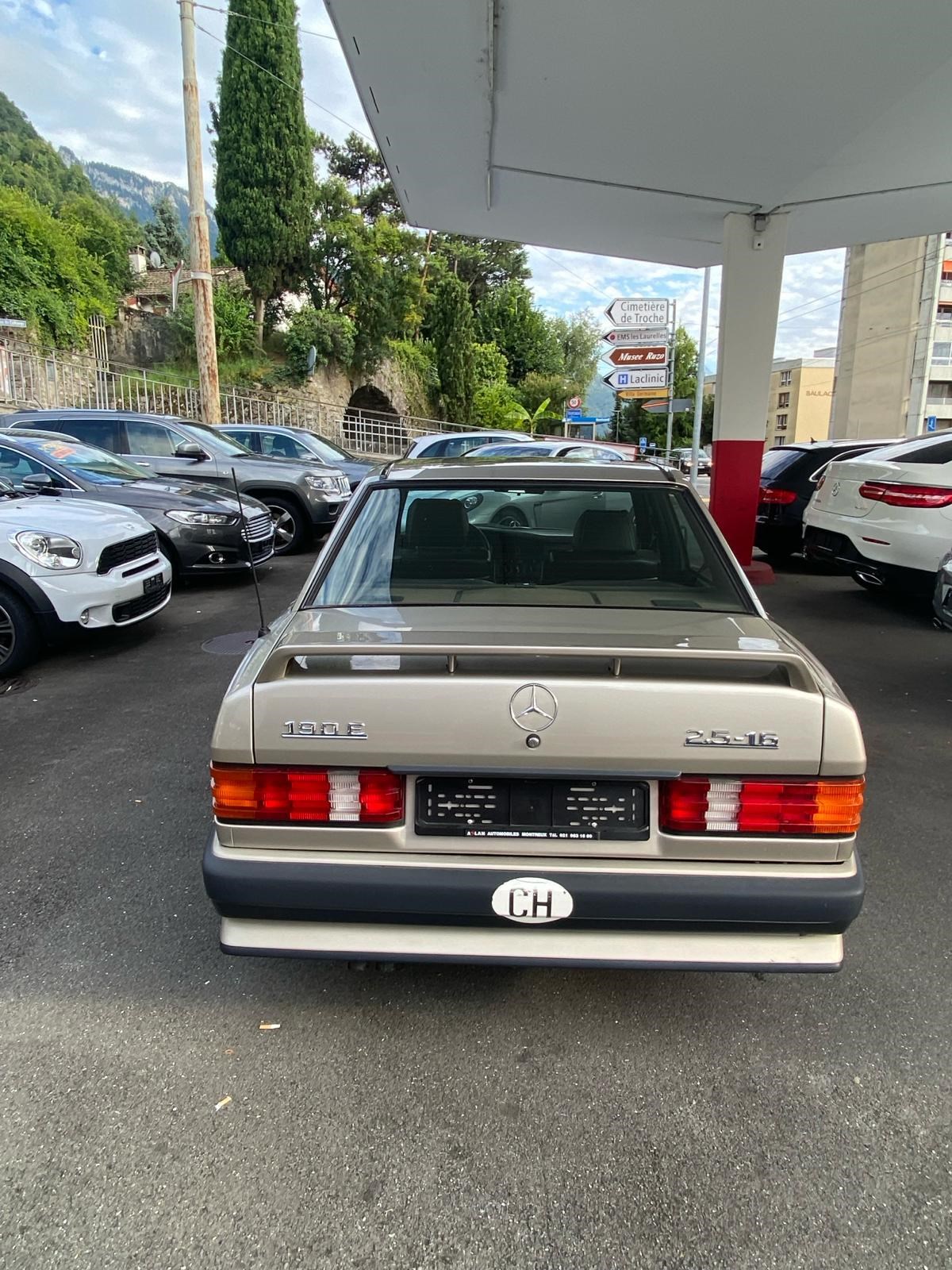 MERCEDES-BENZ 190 E 2.5-16-image-7