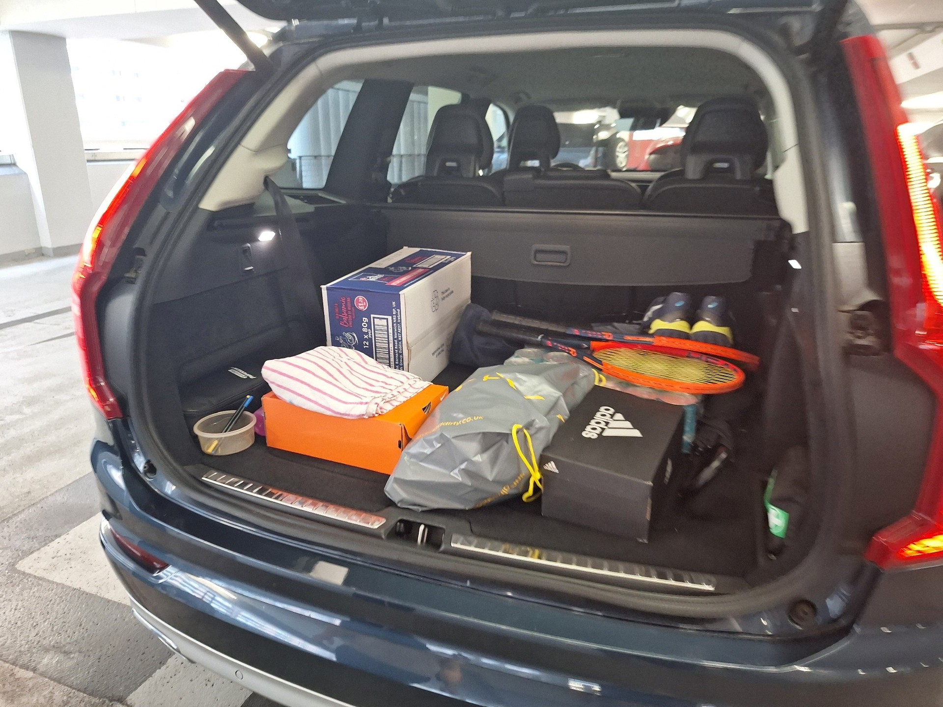 VOLVO XC90 T6 AWD Momentum Geartronic-image-3