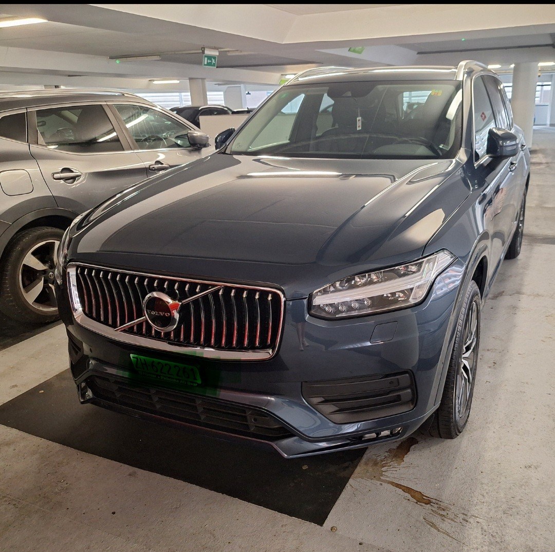 VOLVO XC90 T6 AWD Momentum Geartronic-image-0