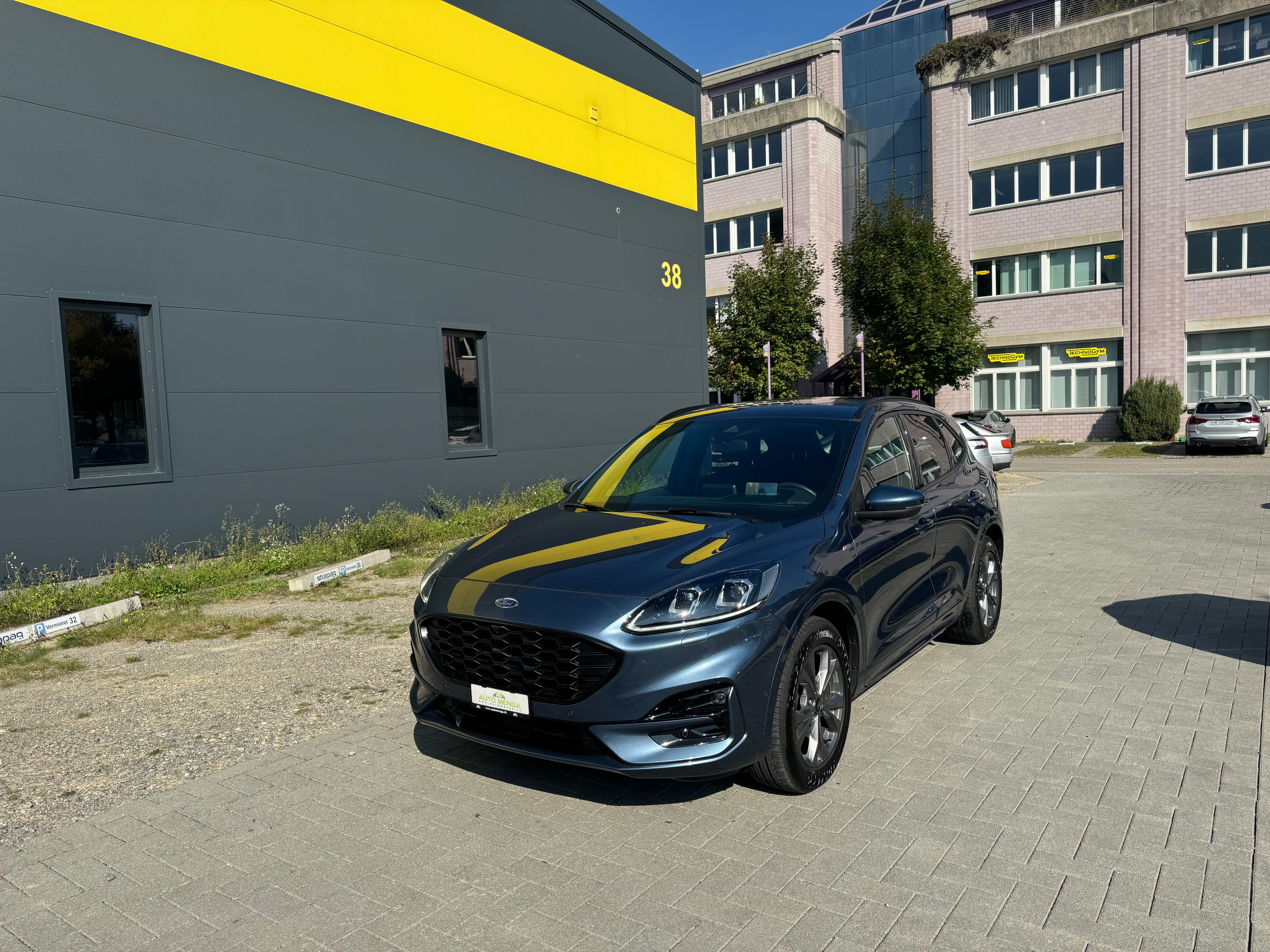 Car photo