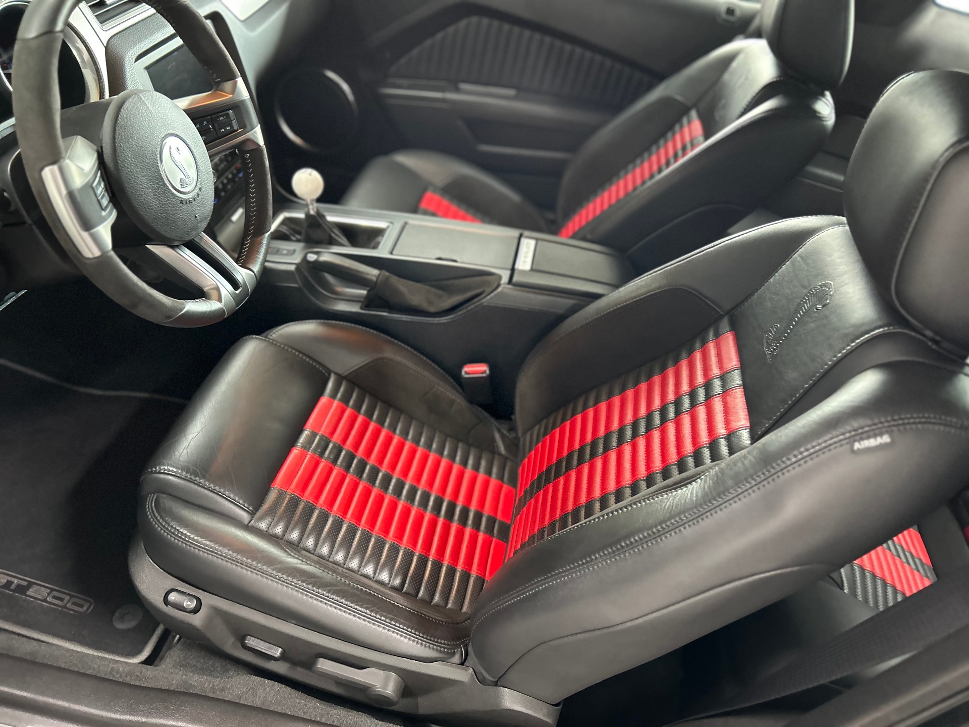 FORD SHELBY-image-9