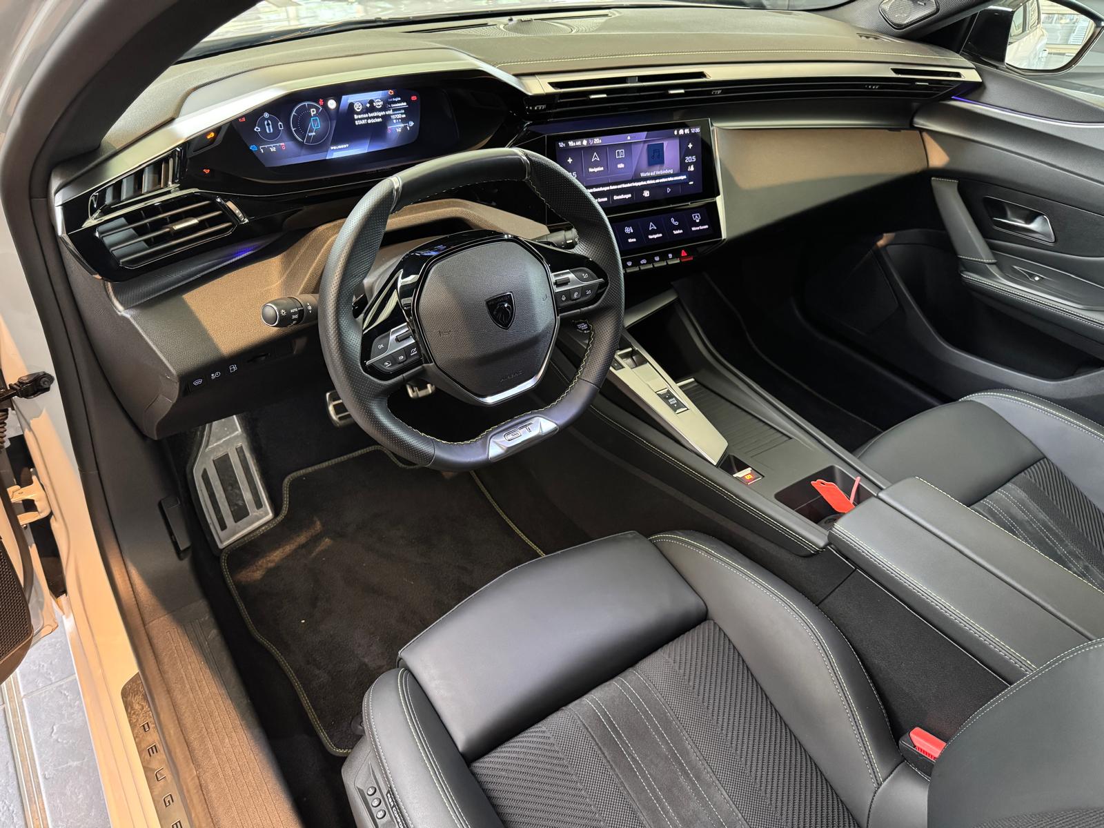 PEUGEOT 308 1.6 PHEV 225 GT-image-5
