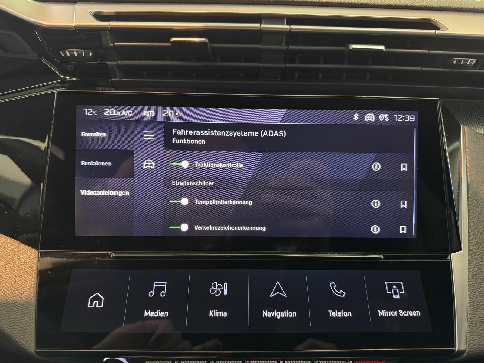 PEUGEOT 308 1.6 PHEV 225 GT-image-13