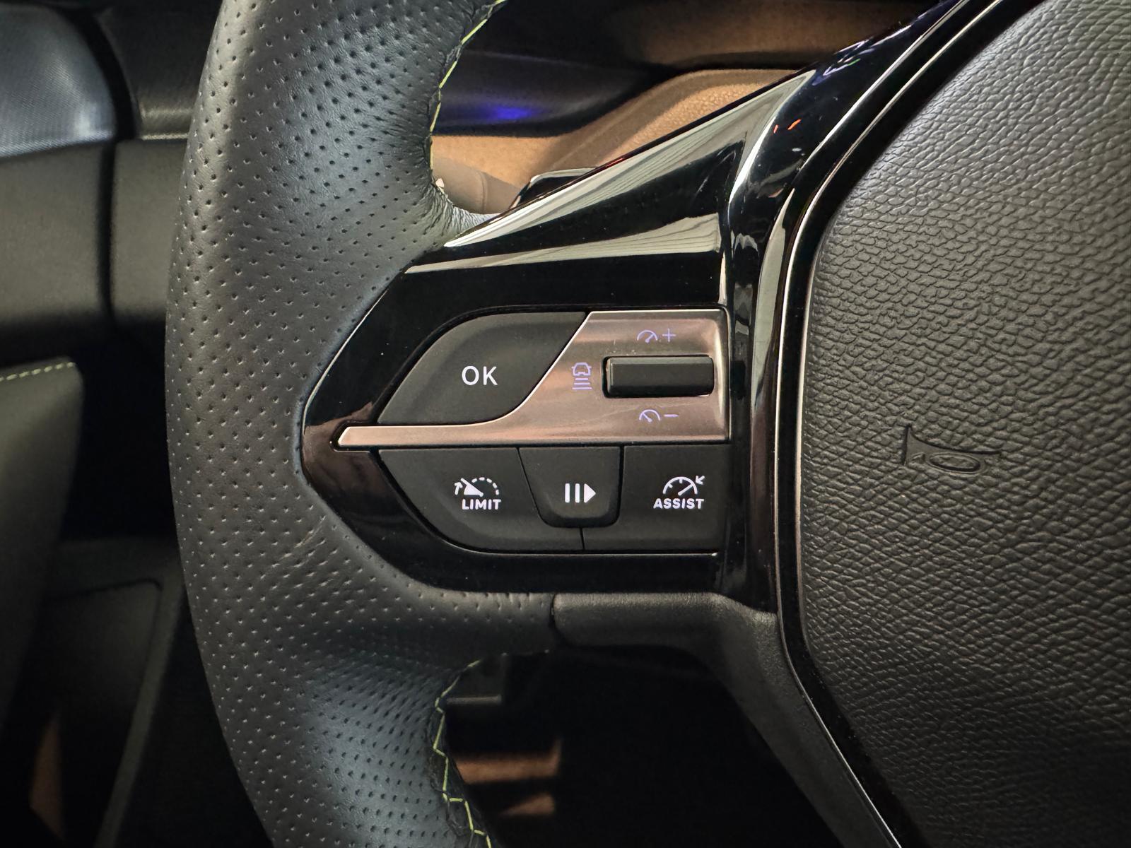 PEUGEOT 308 1.6 PHEV 225 GT-image-9