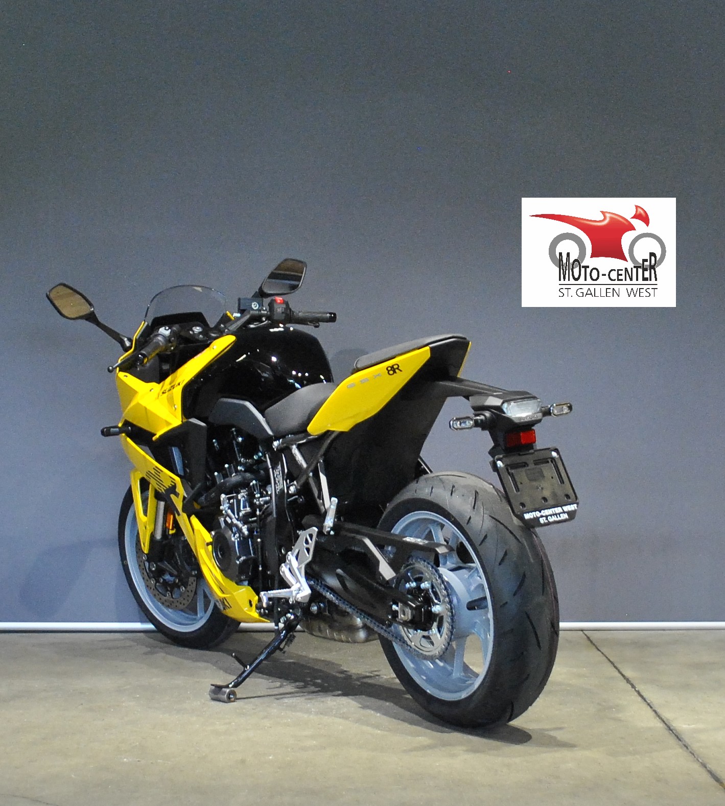 SUZUKI GSX 8 R (35kW)-showroom-element-3