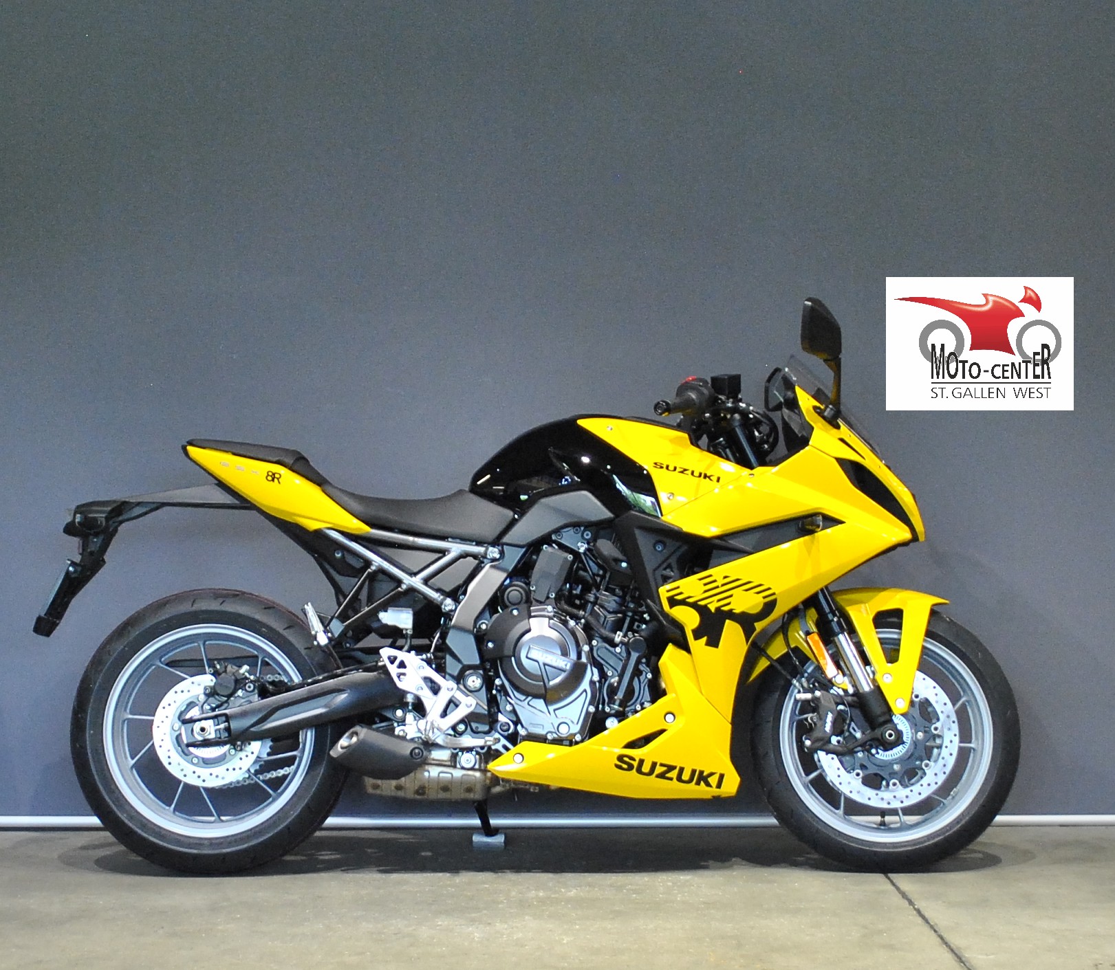 SUZUKI GSX 8 R (35kW)-showroom-element-1