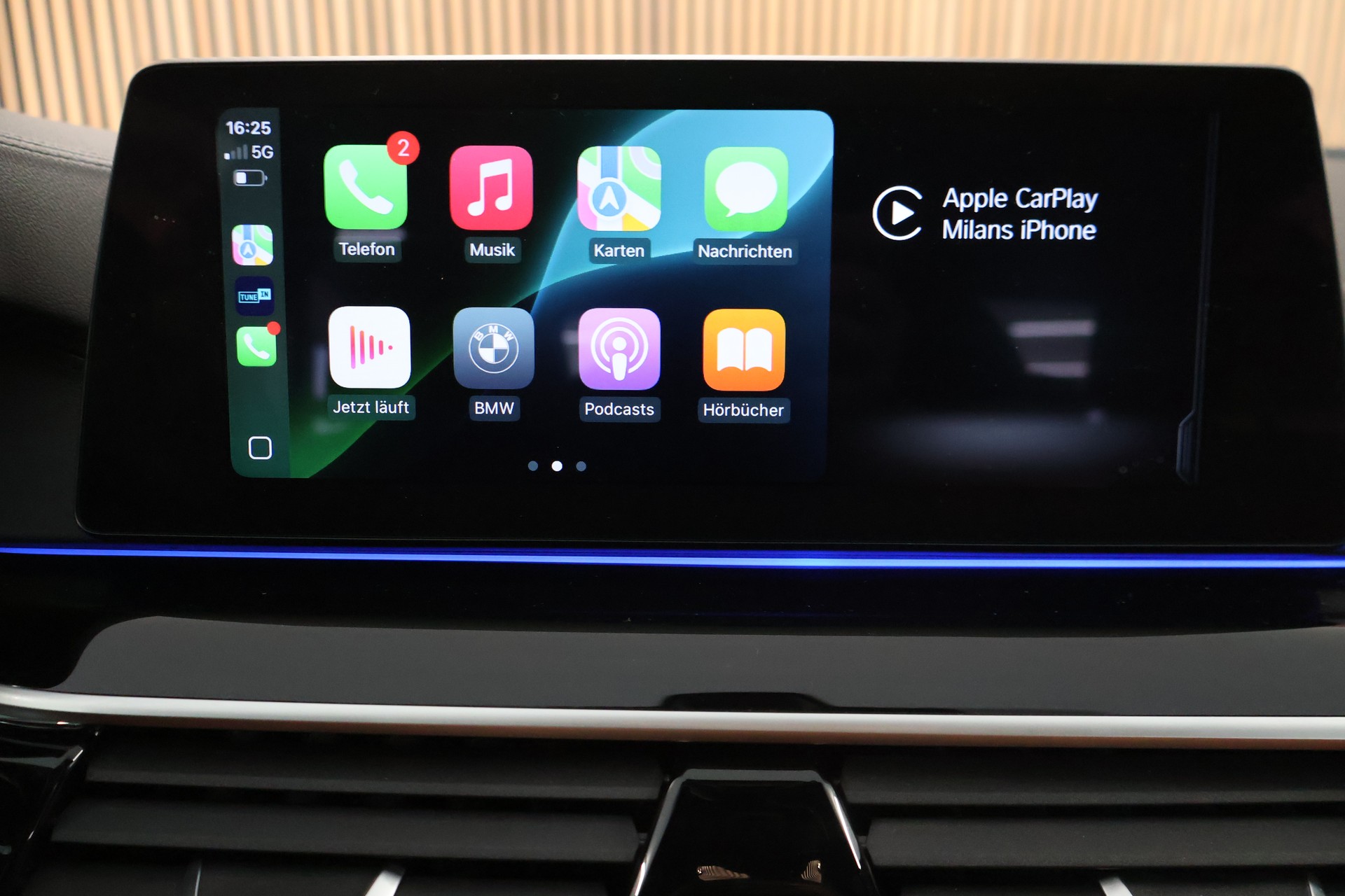 BMW M550i xDrive Steptronic-image-19