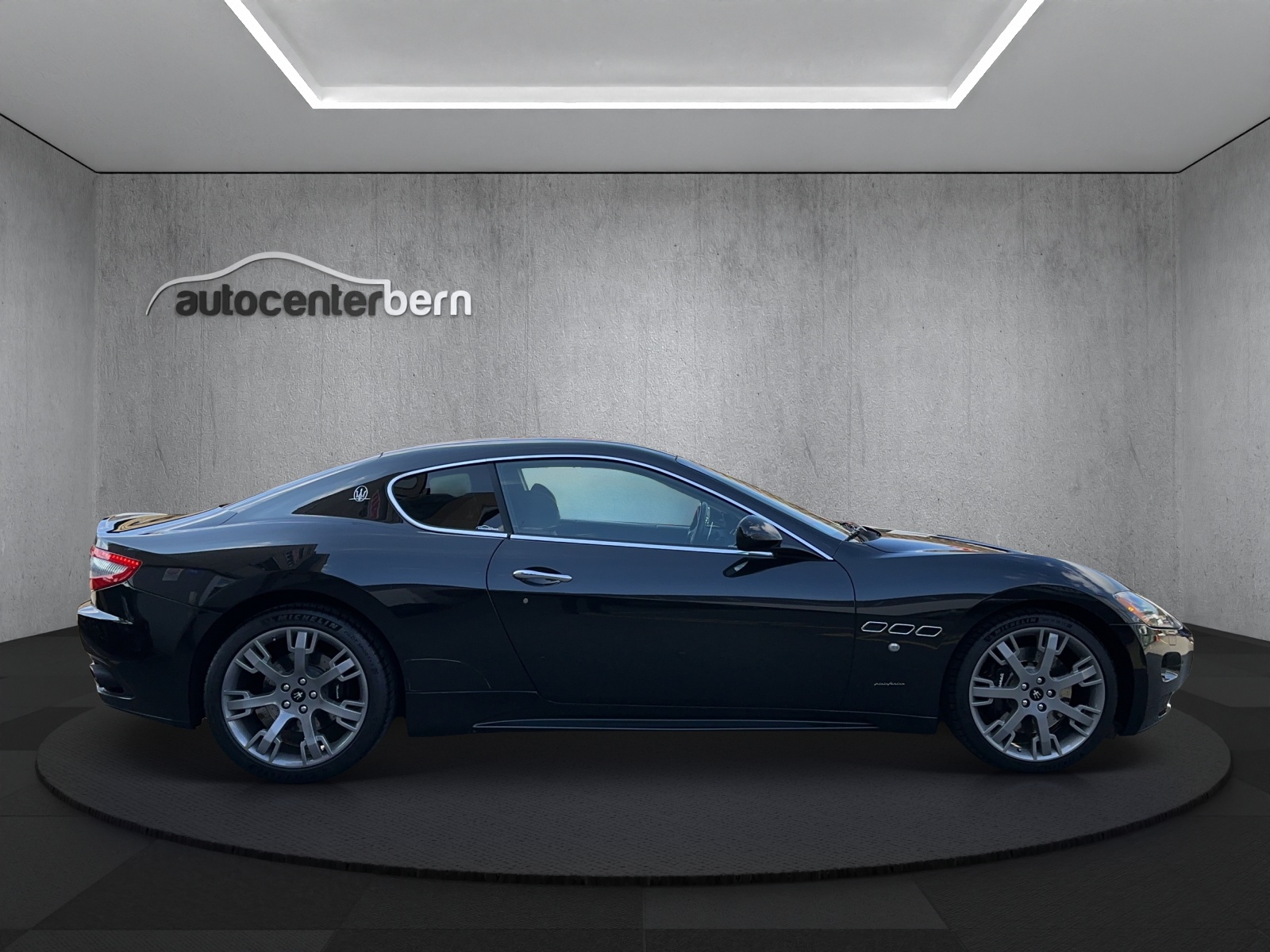 MASERATI GranTurismo S Automatica-image-7