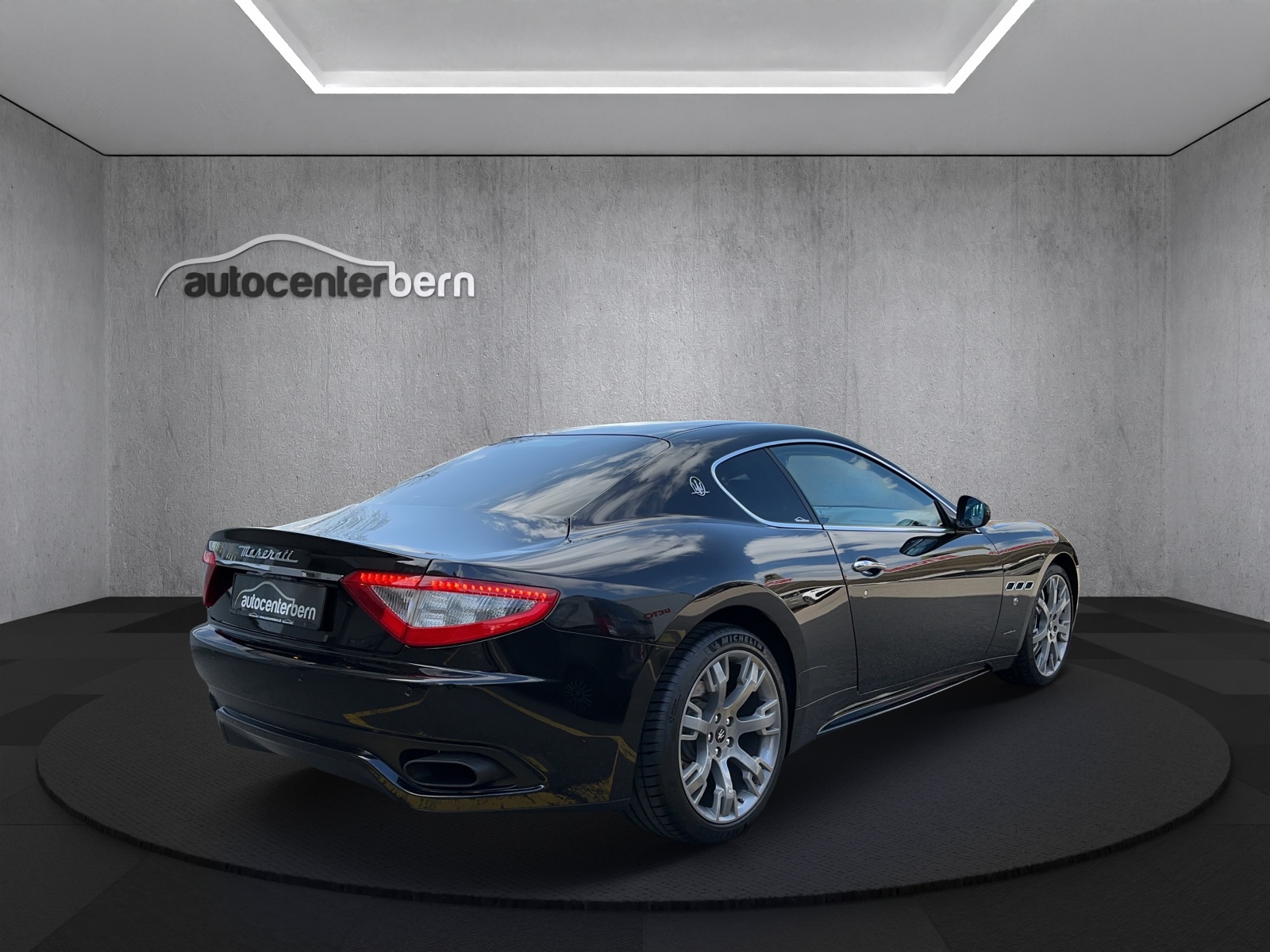 MASERATI GranTurismo S Automatica-image-6