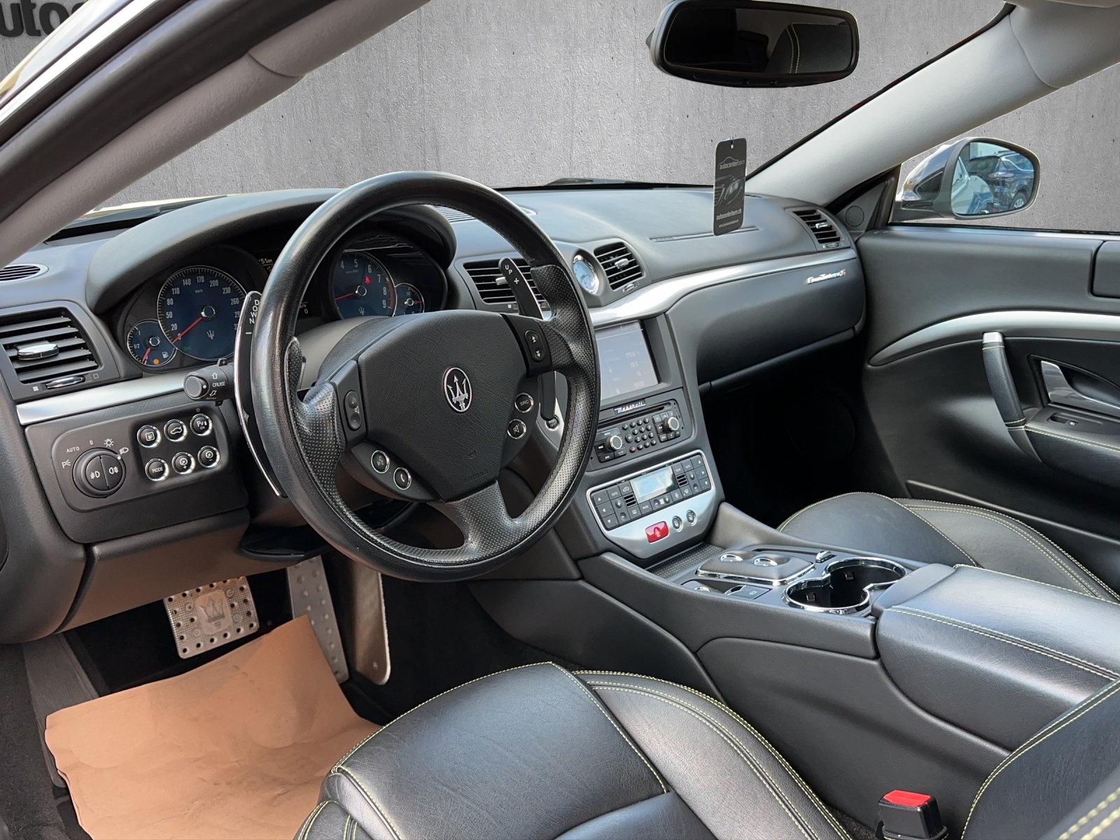 MASERATI GranTurismo S Automatica-image-9