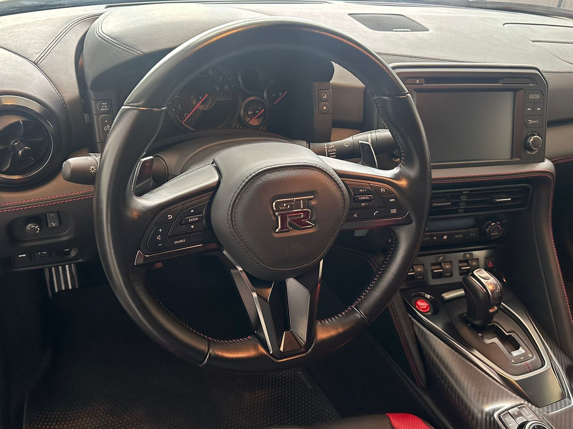 NISSAN GT-R 3.8 V6 Biturbo Presitge Edition-image-11