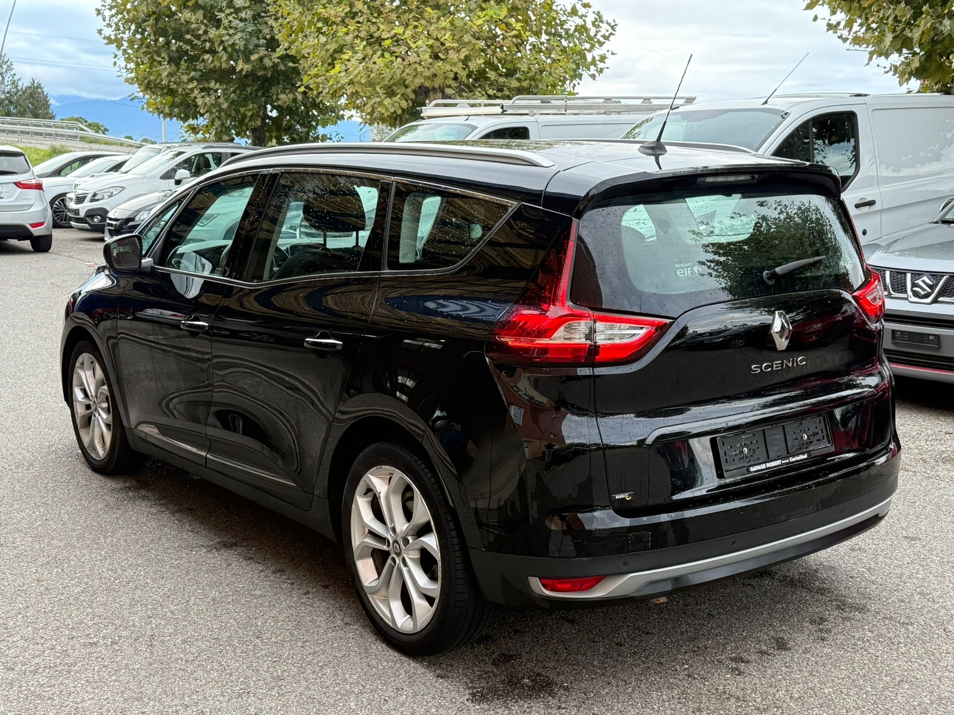 RENAULT Grand Scénic 1.3 16V Turbo Zen-image-6