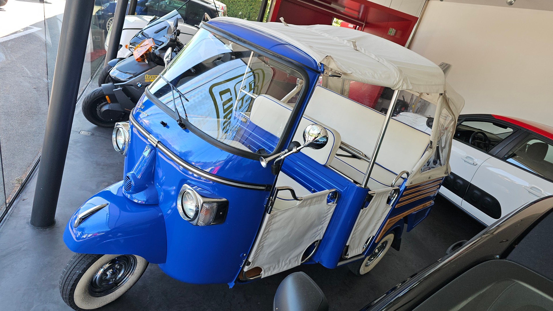 PIAGGIO APE Calessino