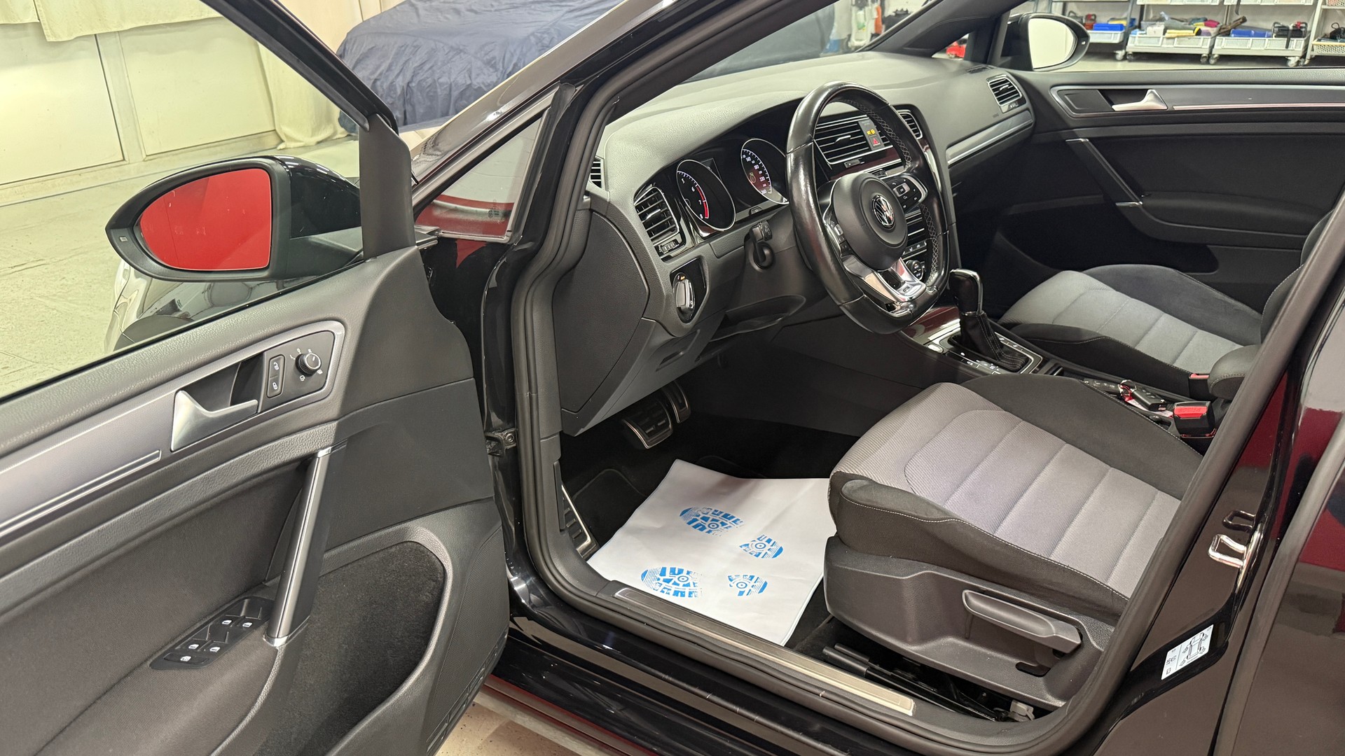 VW Golf 1.4 TSI R-Line Design DSG, frisch MFK, Servicegeplegt, ACC, Abstandsregler, DAB, NAVI SH, Garantie u.v.m-image-6