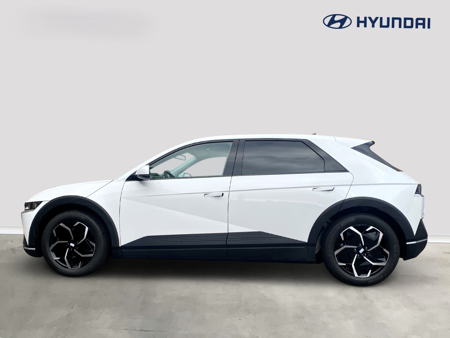 HYUNDAI Ioniq 5 77kWh Amplia 4WD-image-1