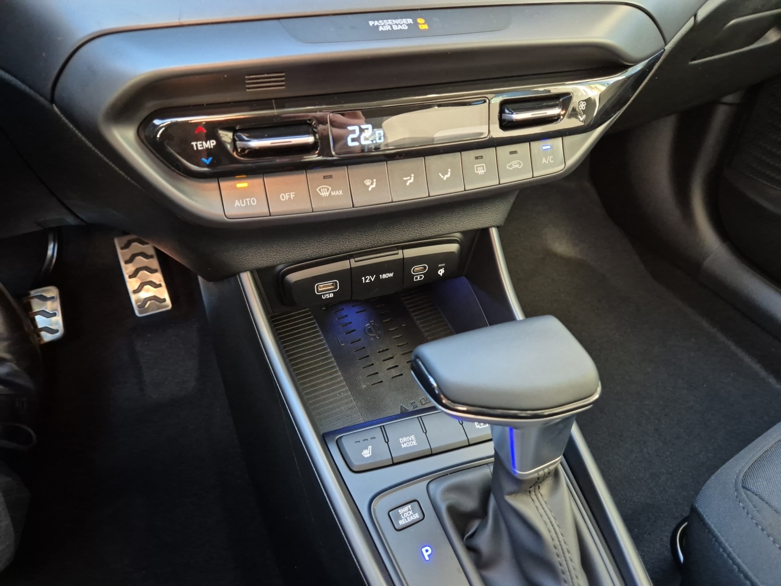 HYUNDAI Bayon 1.0 T-GDi Amplia-image-10
