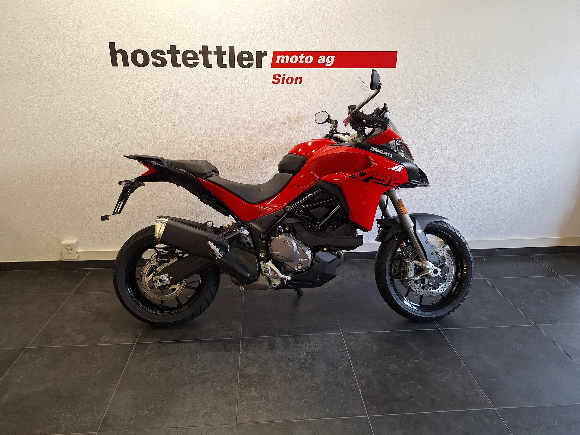 DUCATI Multistrada V2 S Travel-showroom-element-1
