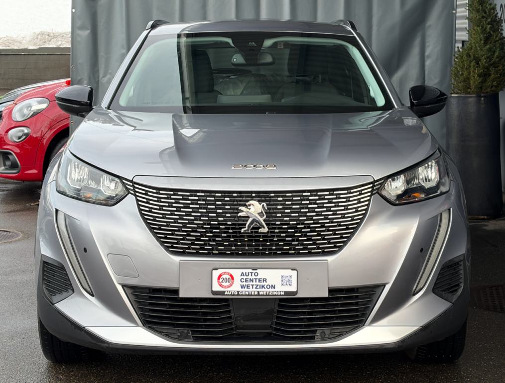 PEUGEOT 2008 e Allure Pack-image-0