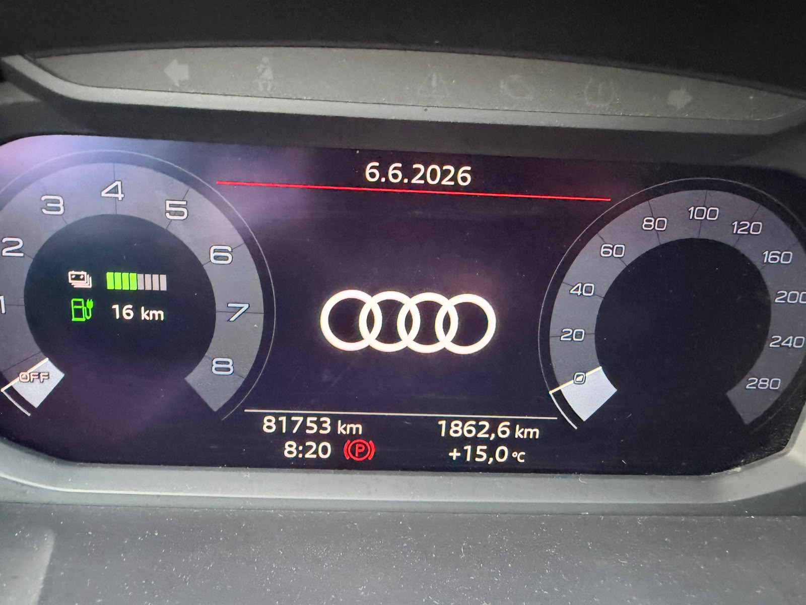 AUDI Q3 Sportback 45 TFSI e S line S-tronic-image-7
