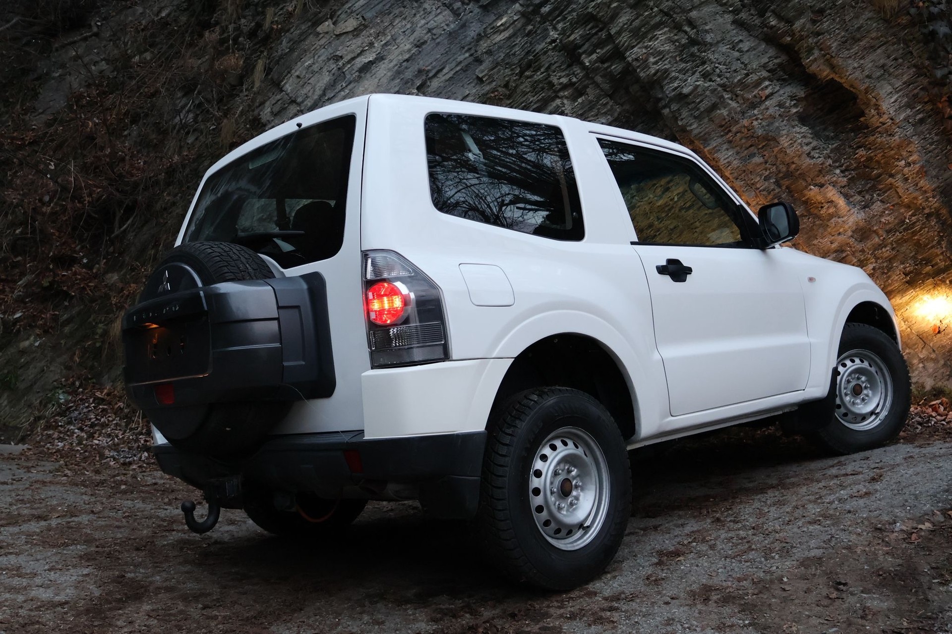 MITSUBISHI Pajero 3.2 DI-D Invite-image-7