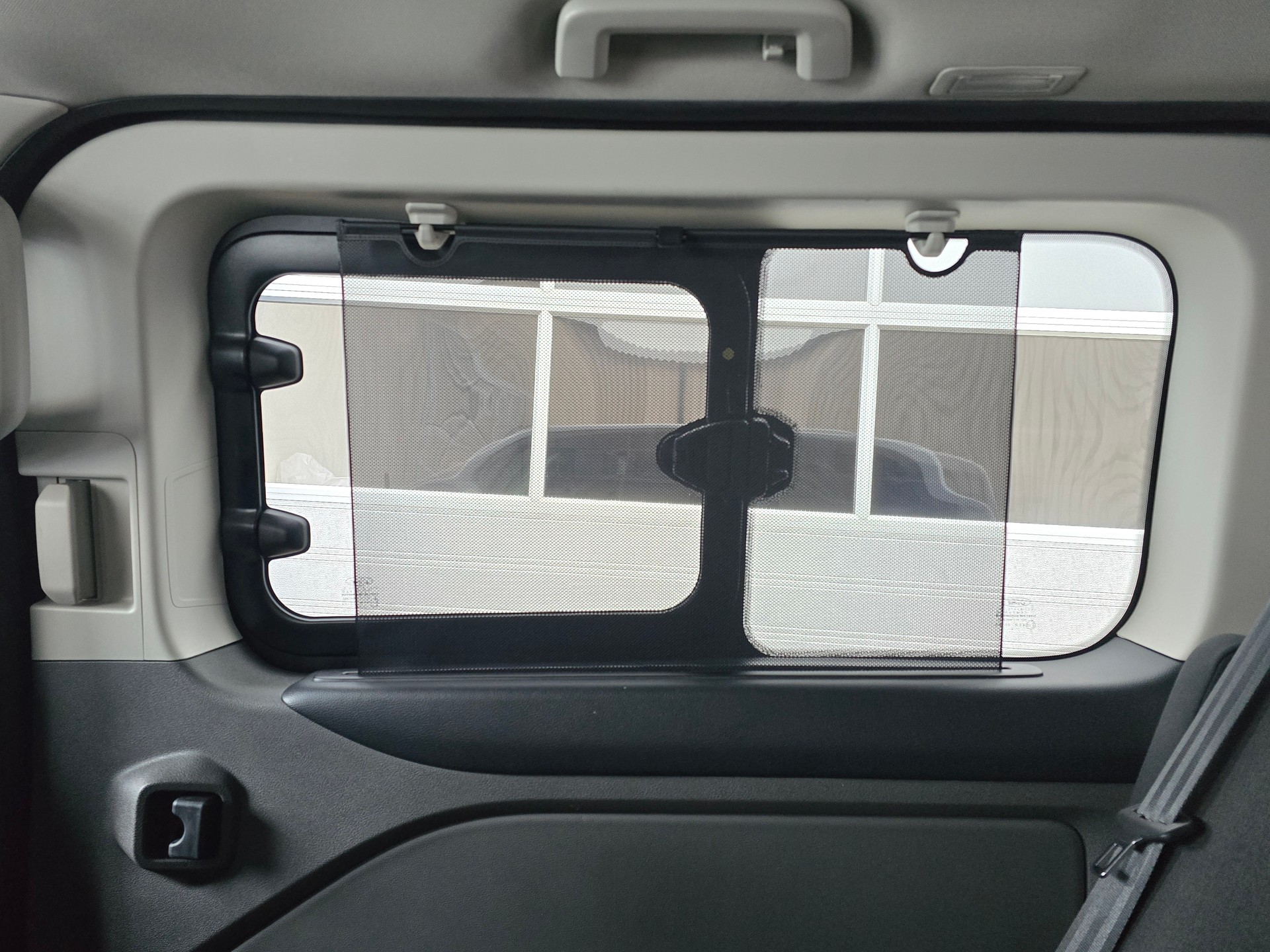 FORD Tourneo Custom 320 L1H1 Titanium PHEV 8-Sitzer-image-31