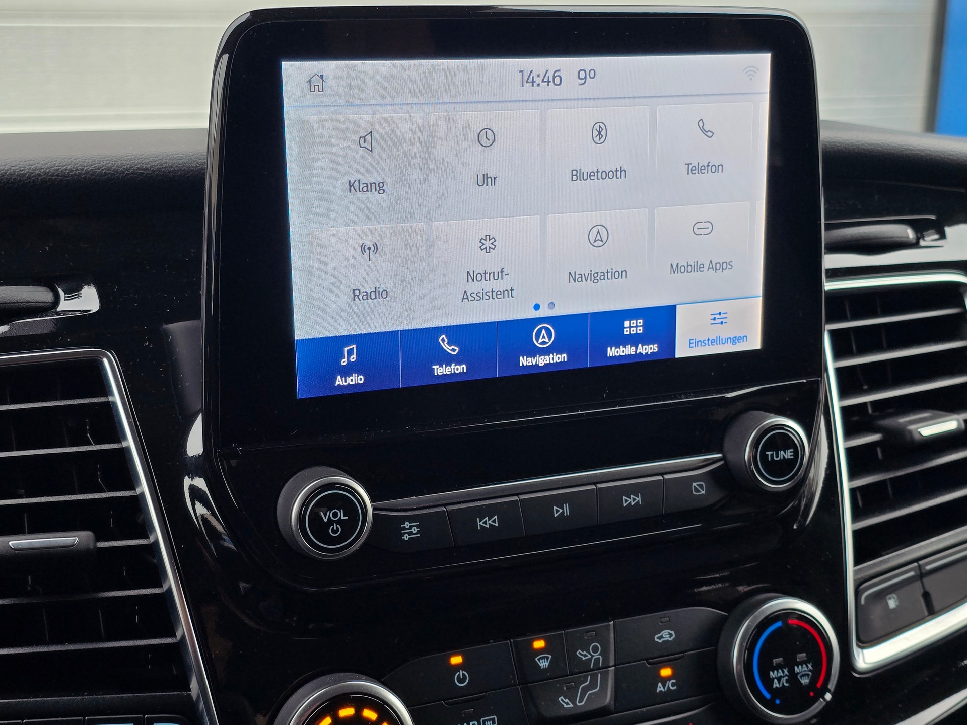 FORD Tourneo Custom 320 L1H1 Titanium PHEV 8-Sitzer-image-24