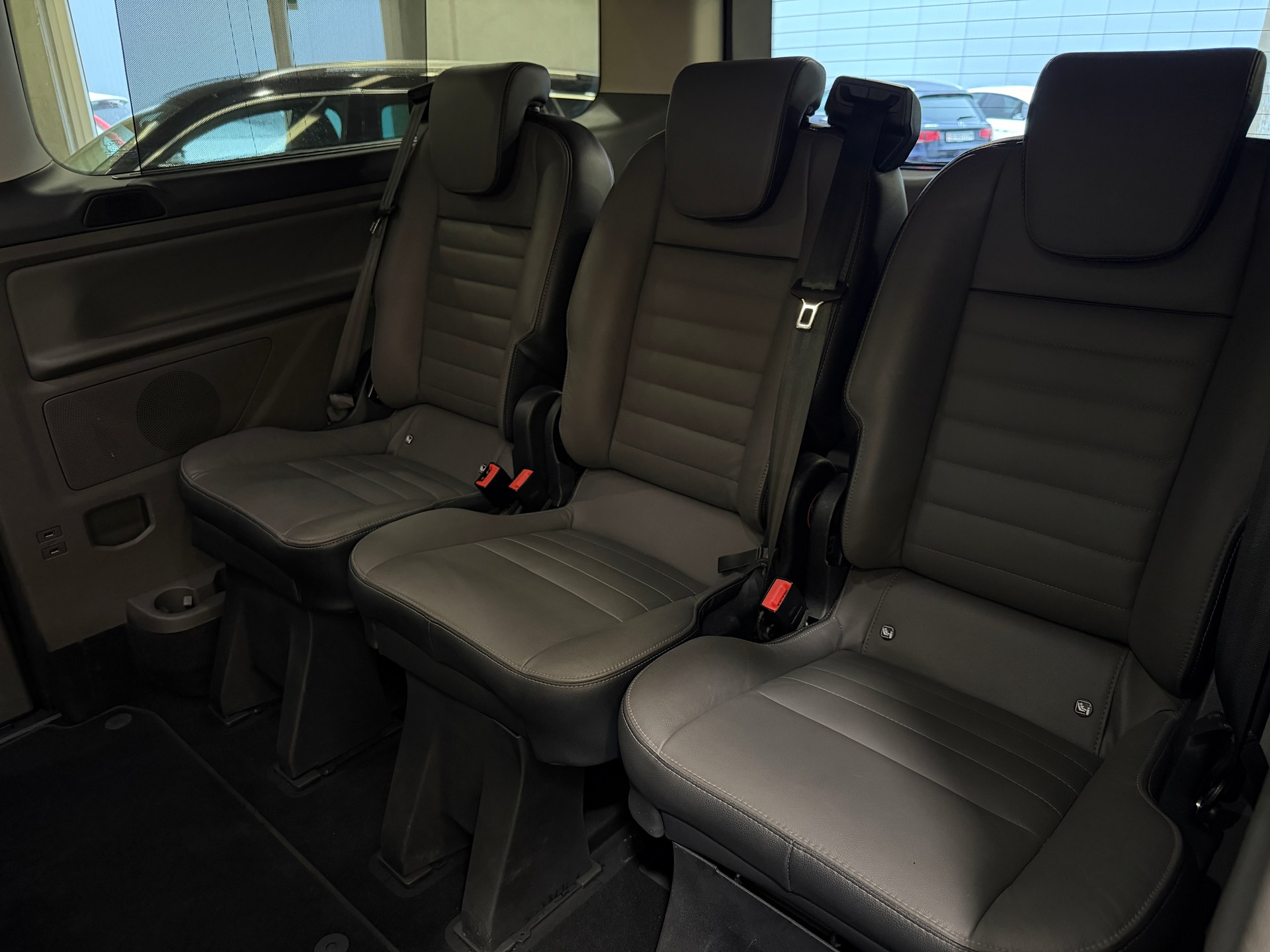 FORD Tourneo Custom 320 L2H1 Titanium A-image-6