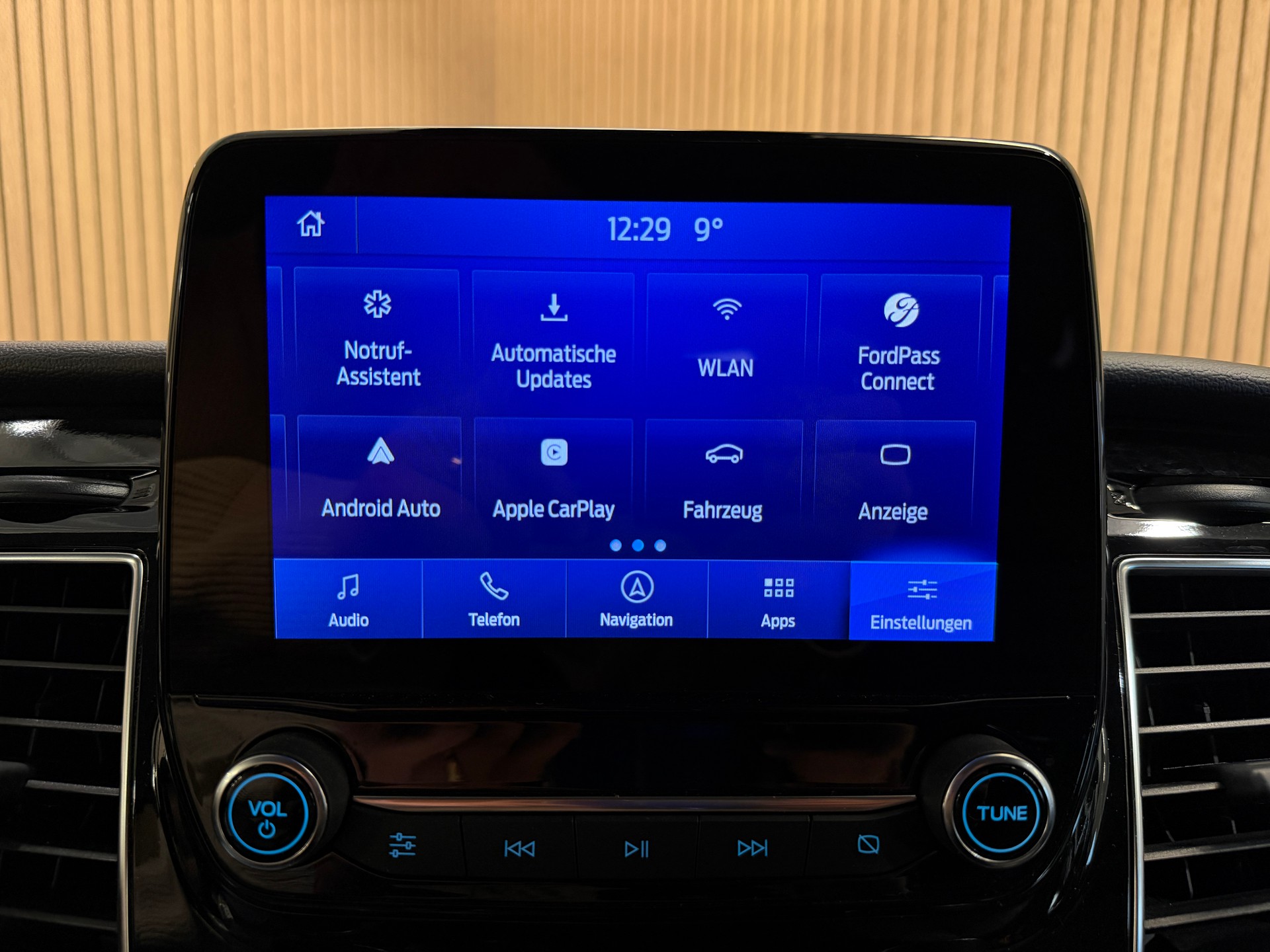 FORD Tourneo Custom 320 L2H1 Titanium A-image-13