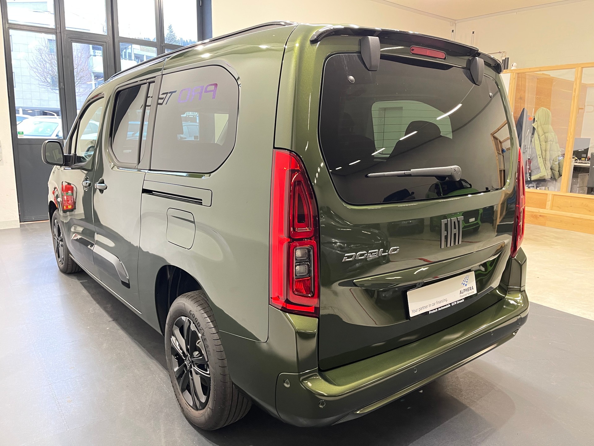 FIAT DOBLO L2H1 1.5 BlueHDI *7 Platz*-image-7