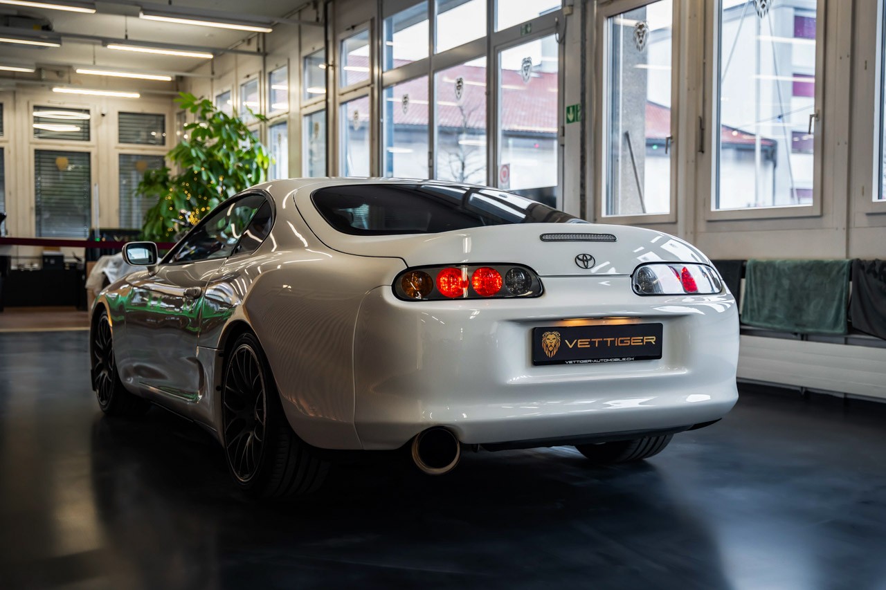 TOYOTA Supra 3.0i TwinTurbo-image-3