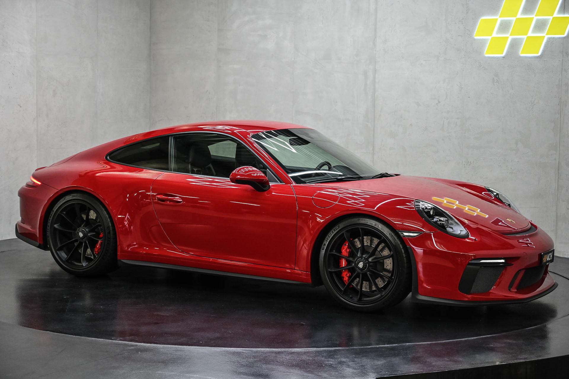 PORSCHE 911 GT3 Touring-image-11