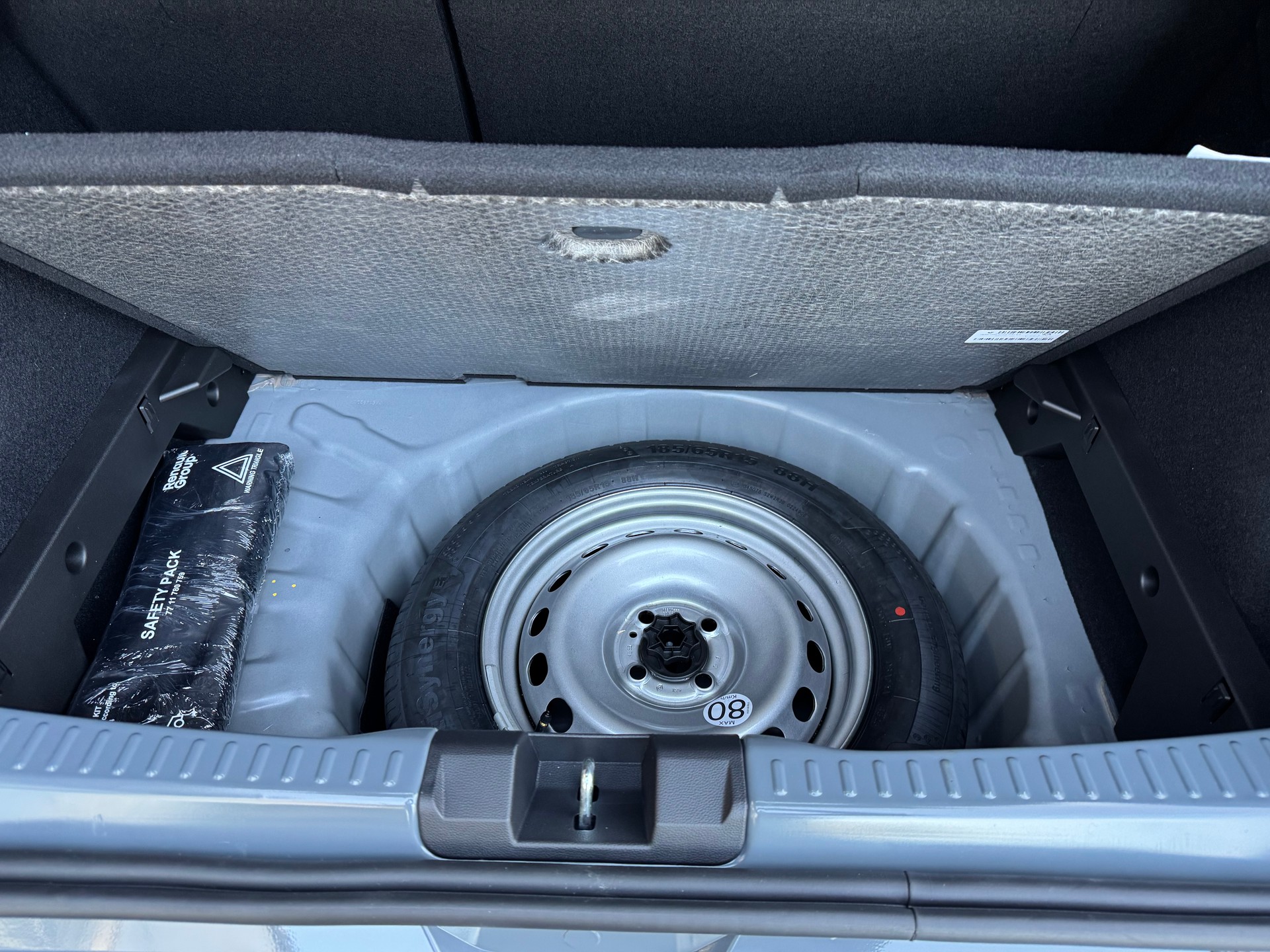 DACIA Sandero TCe 100 Journey-image-9