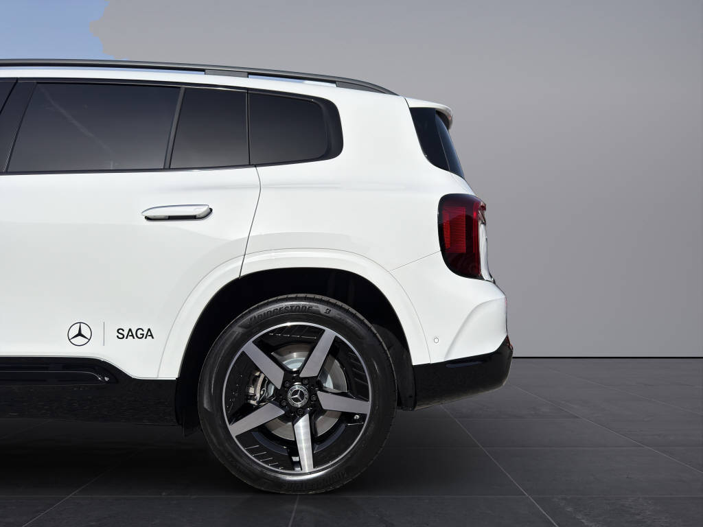 MERCEDES-BENZ GLB 350 4matic-image-16