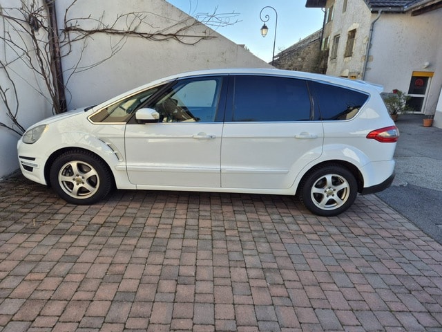 FORD SCTI Titanium Powershift-image-0