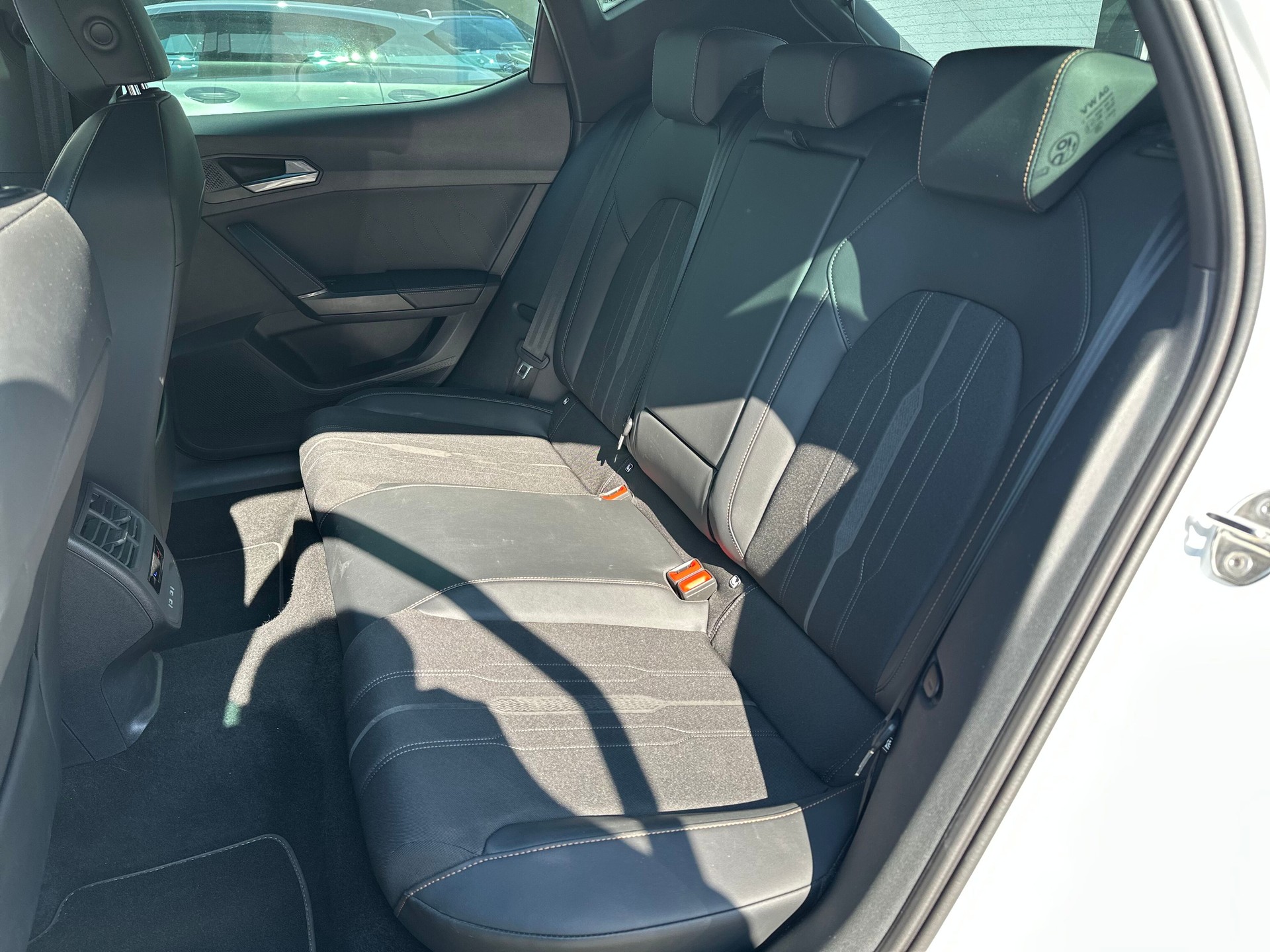 CUPRA LEON ST 2.0 TSI DSG-image-7