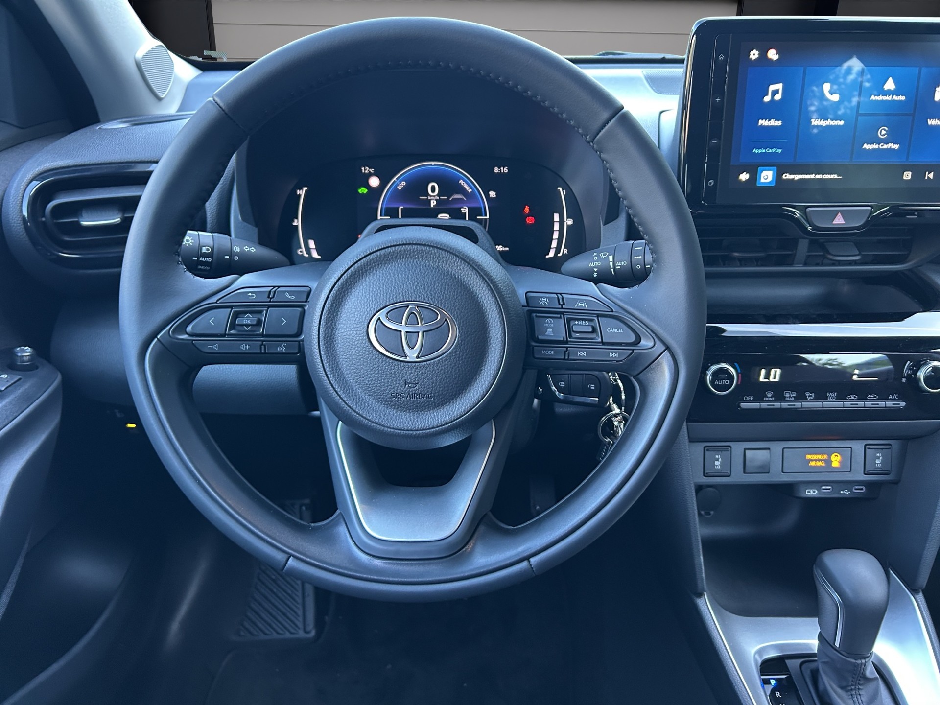 TOYOTA Yaris Cross 1.5 Comfort e-CVT-image-9