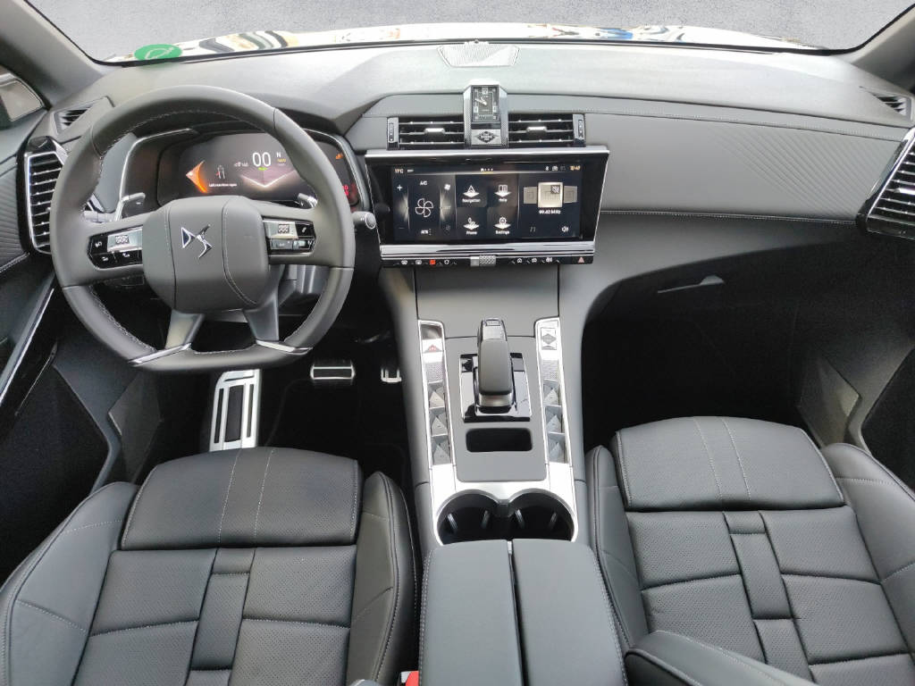 DS AUTOMOBILES DS7 1.6 E-Tense Étoile 4x4-image-13