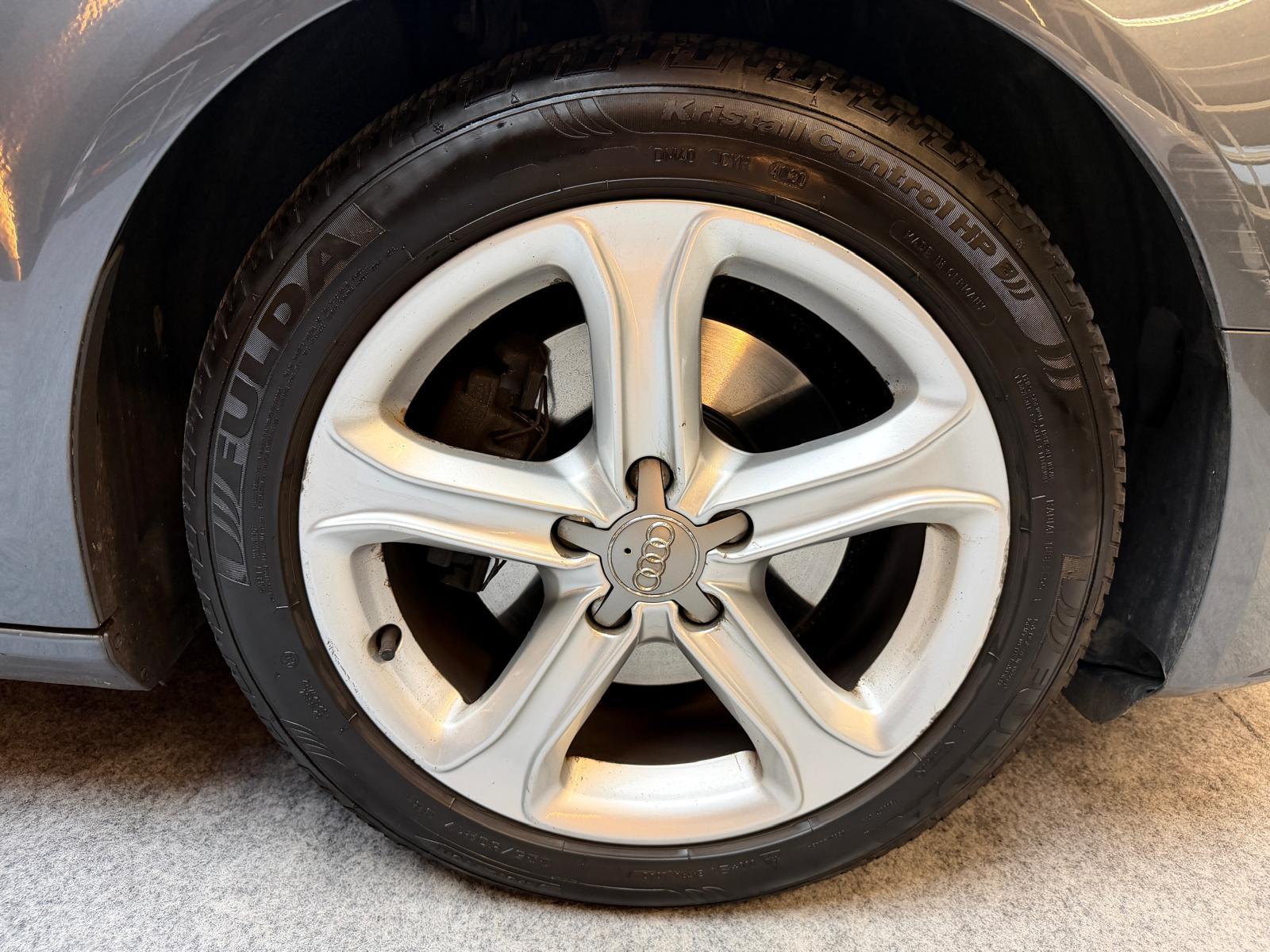 AUDI A4 Avant 2.0 TDI 143-image-9