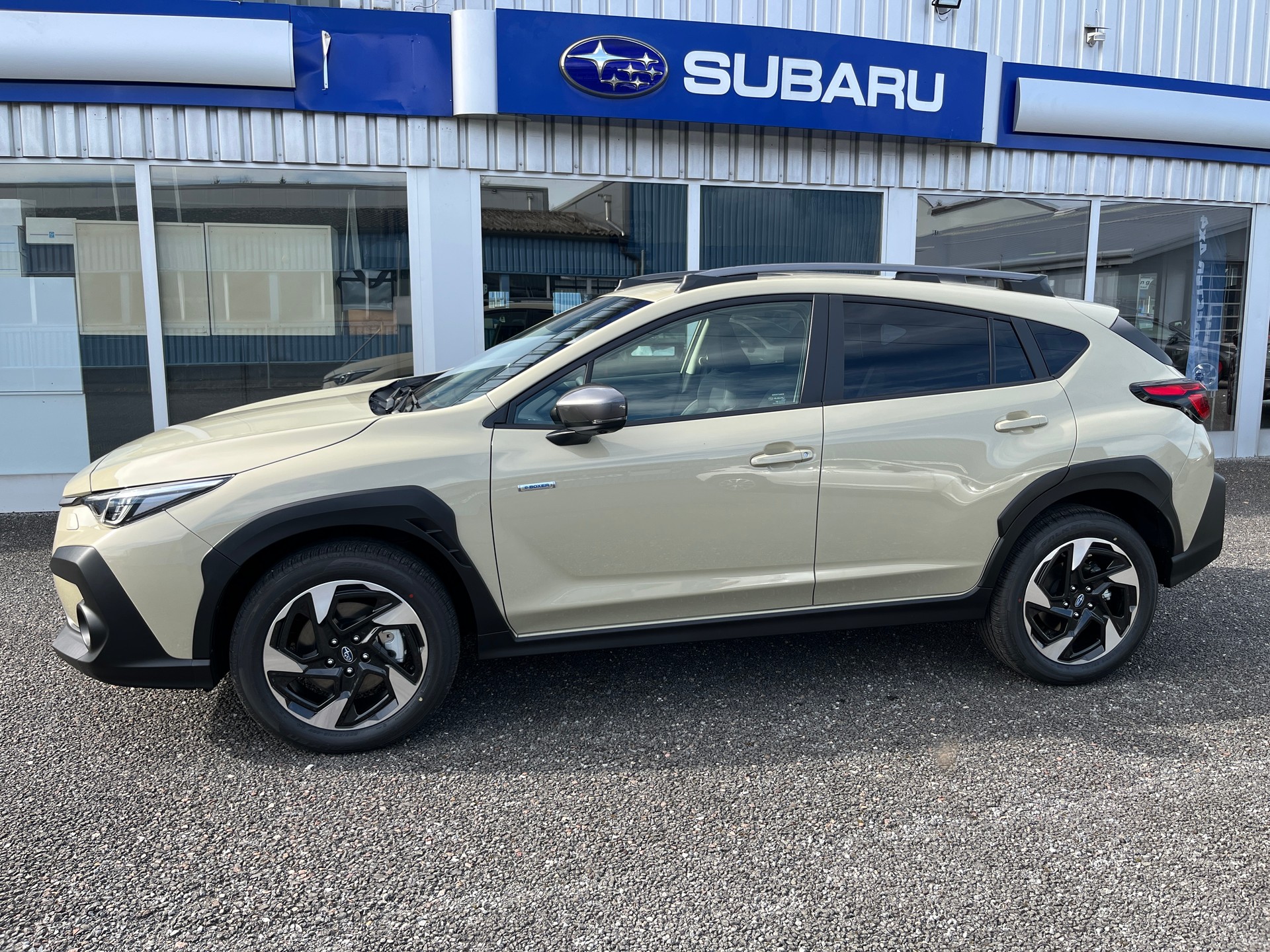 SUBARU Crosstrek 2.0 e-Boxer Luxury AWD Lineartronic-image-6