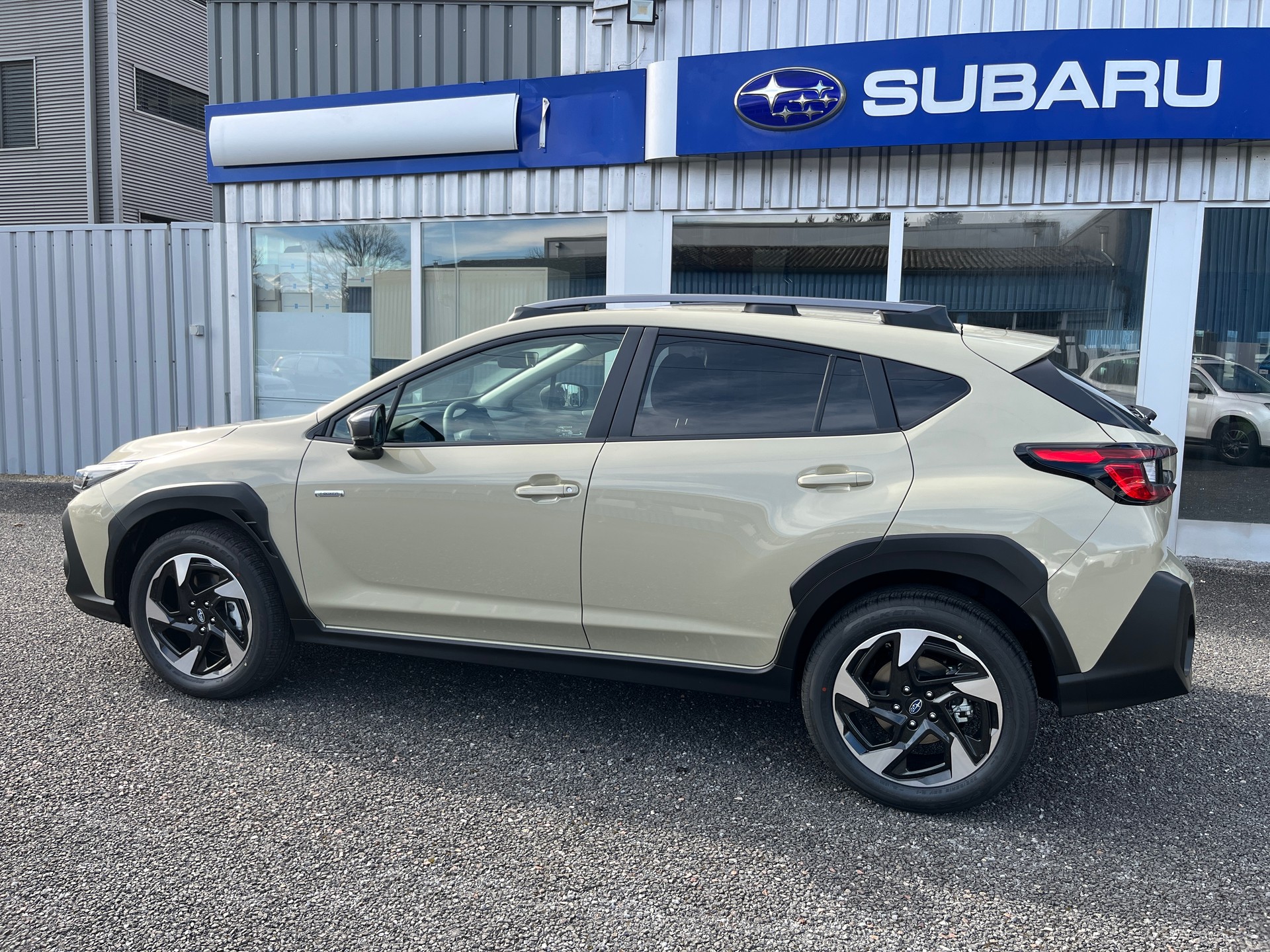 SUBARU Crosstrek 2.0 e-Boxer Luxury AWD Lineartronic-image-7