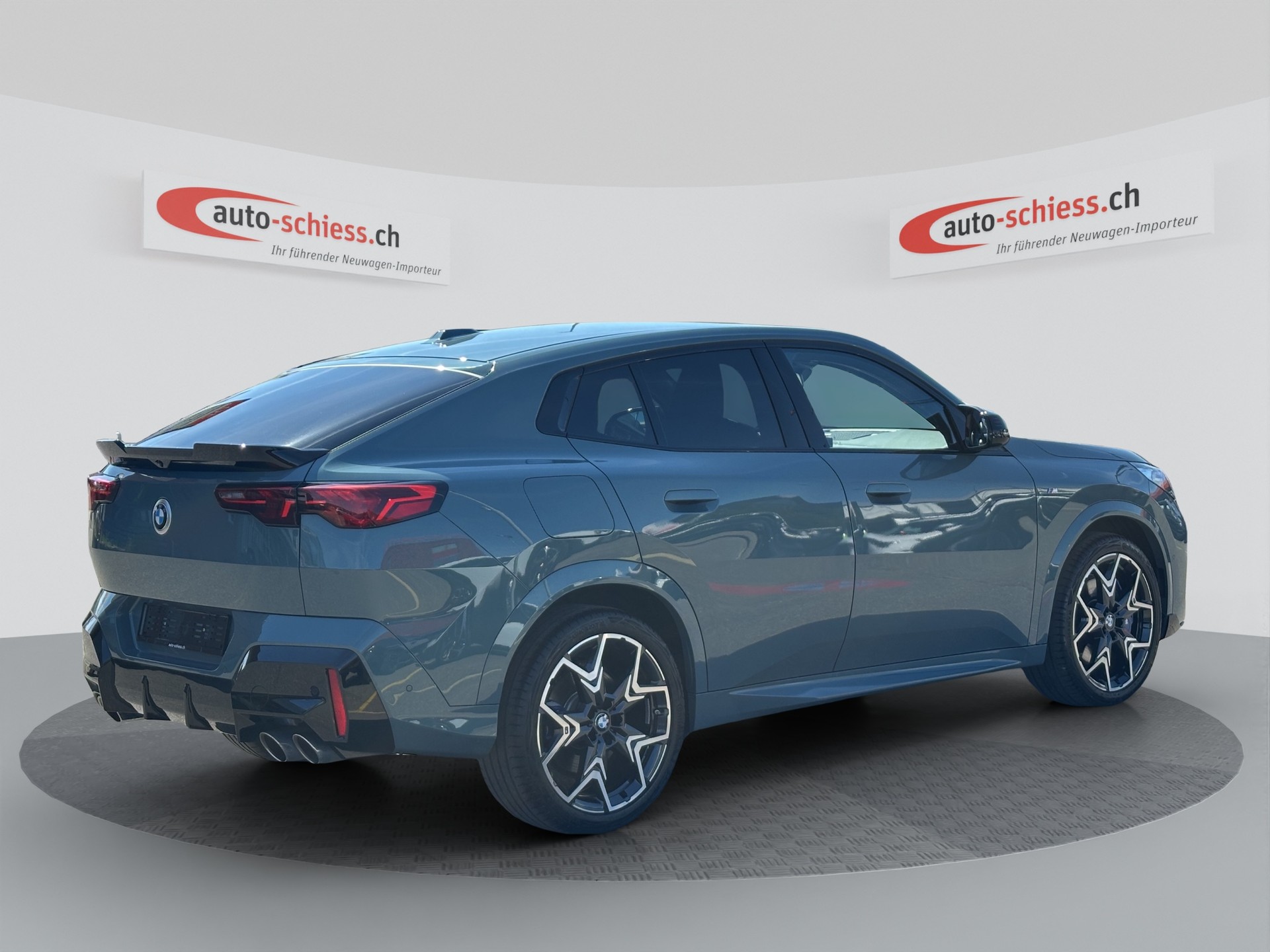 BMW X2 M35i xDrive Iconic Glow-image-4