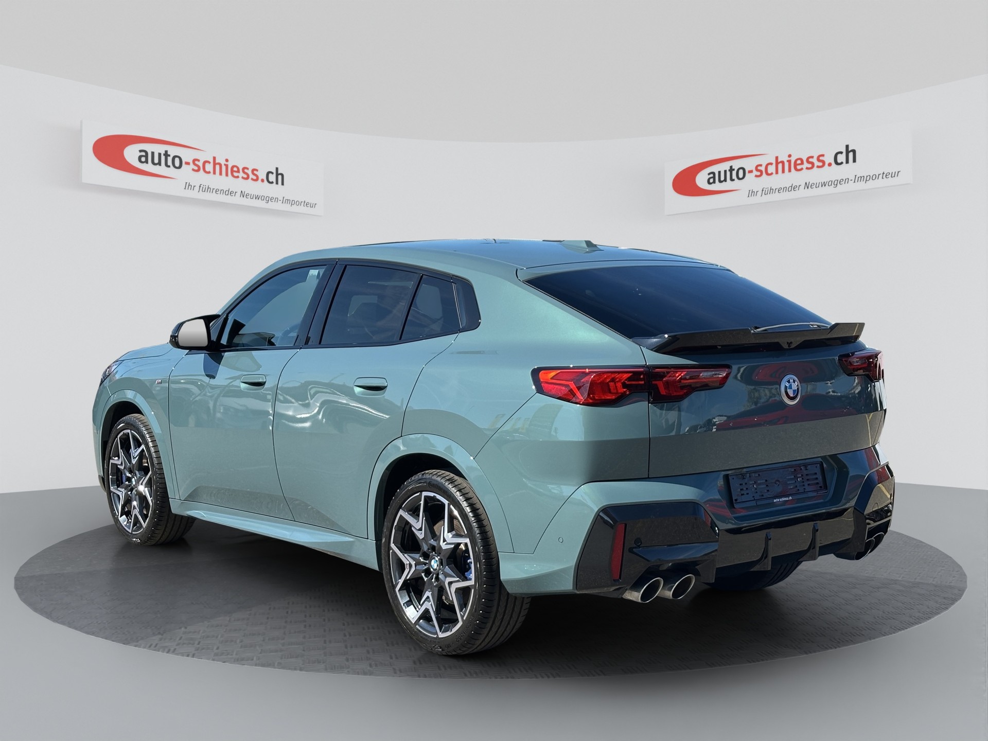 BMW X2 M35i xDrive Iconic Glow-image-2