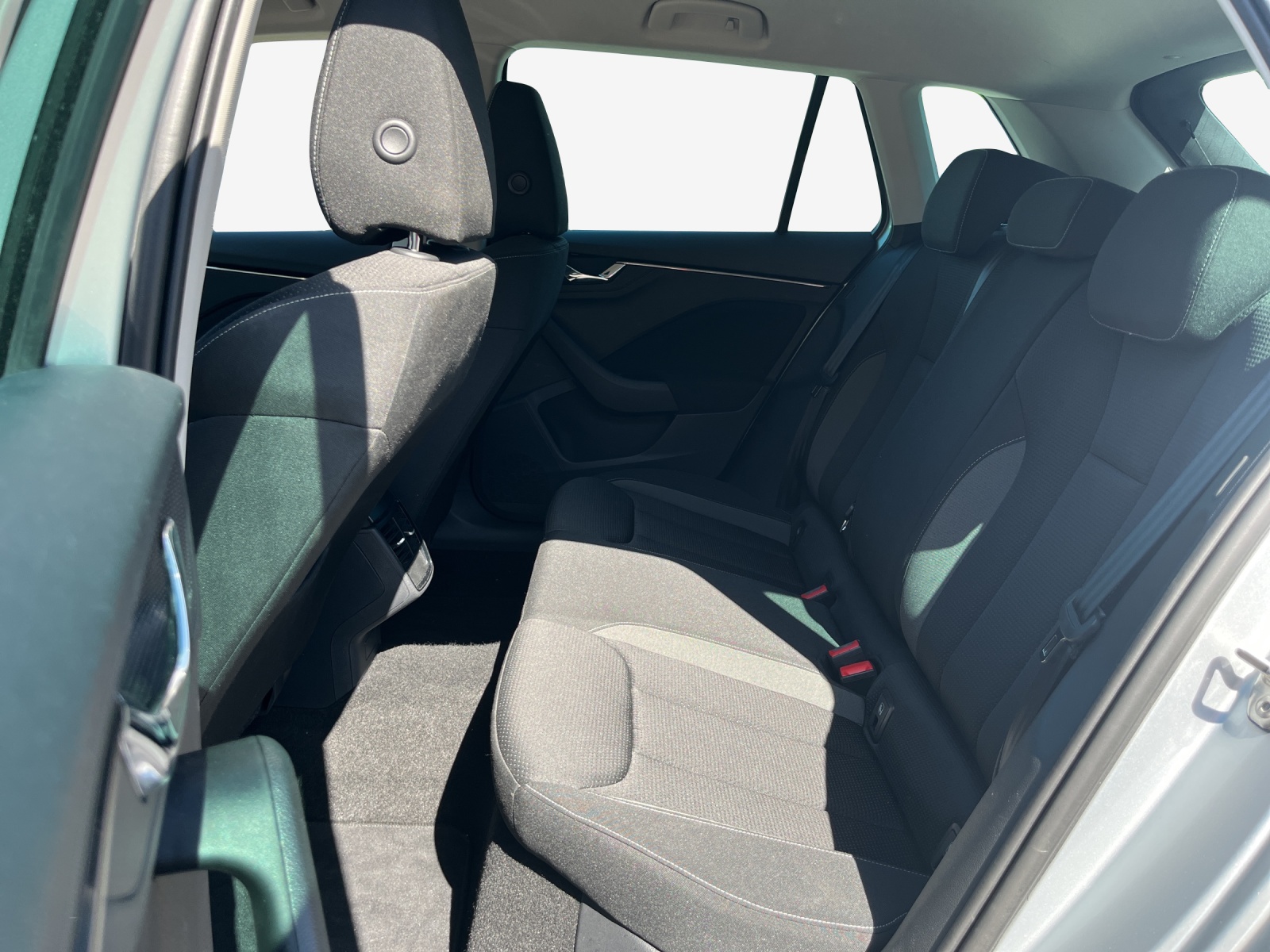 SKODA Kamiq 1.0 TSI Tour DSG-image-11
