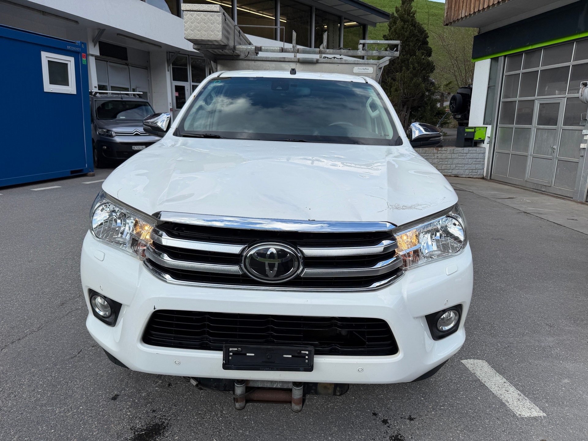TOYOTA Hilux 2.4-4D Sol Premium Double Cab 4x4 A-image-9