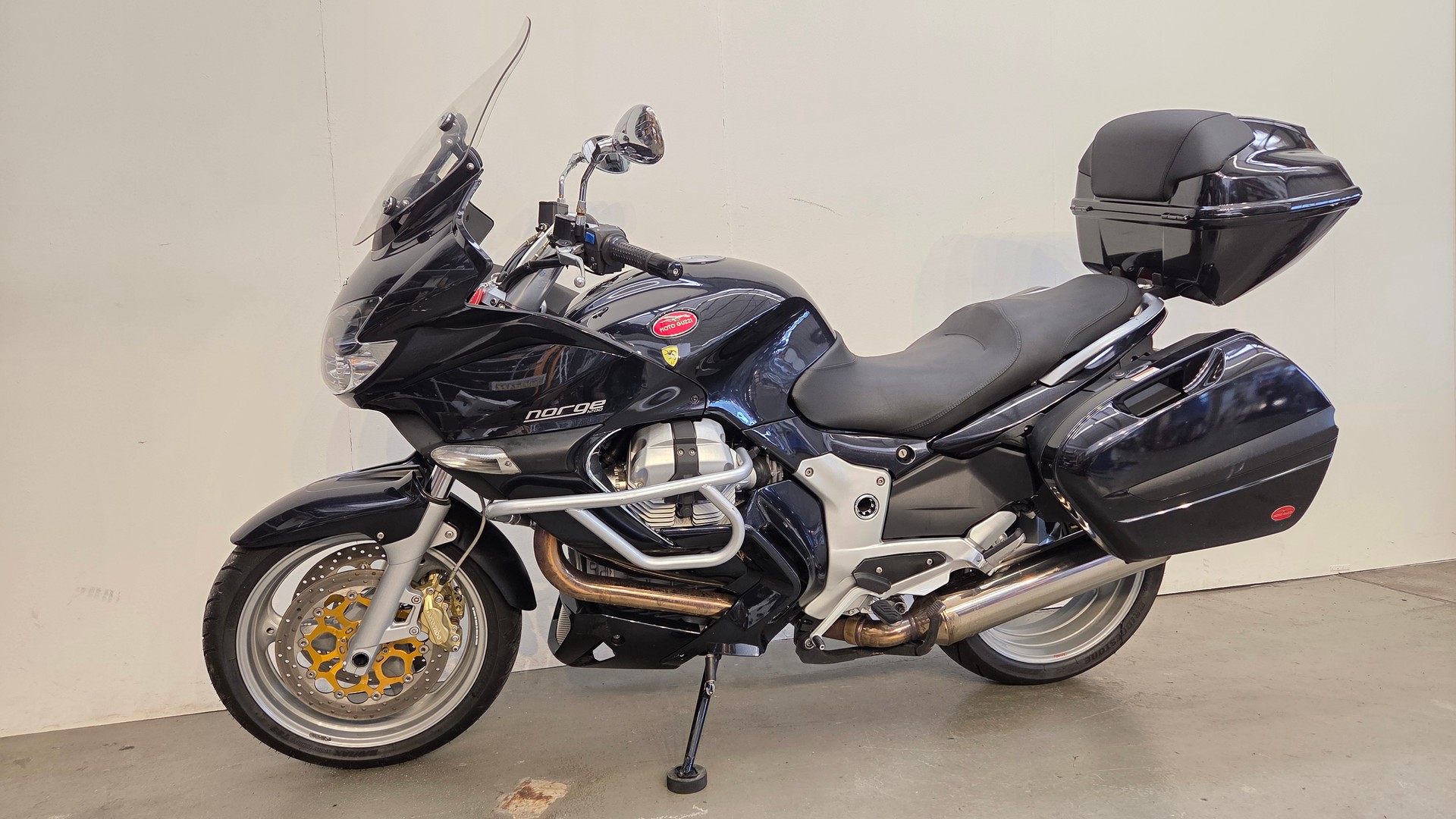 MOTO GUZZI Norge 1200 GT ABS-showroom-element-3