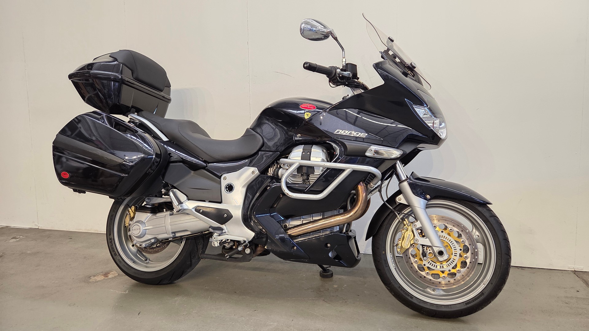 MOTO GUZZI Norge 1200 GT ABS-showroom-element-2