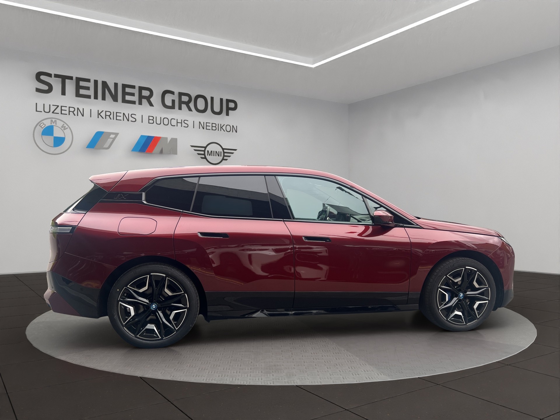 BMW iX xDrive50-image-4